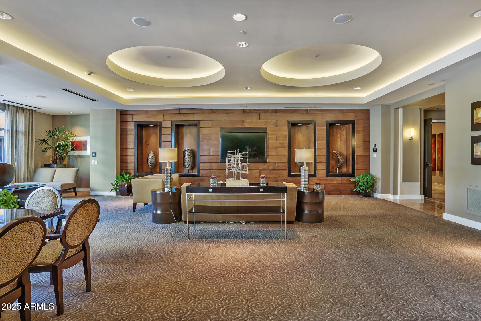 2211 E 2211 E CAMELBACK RD Road E, 506