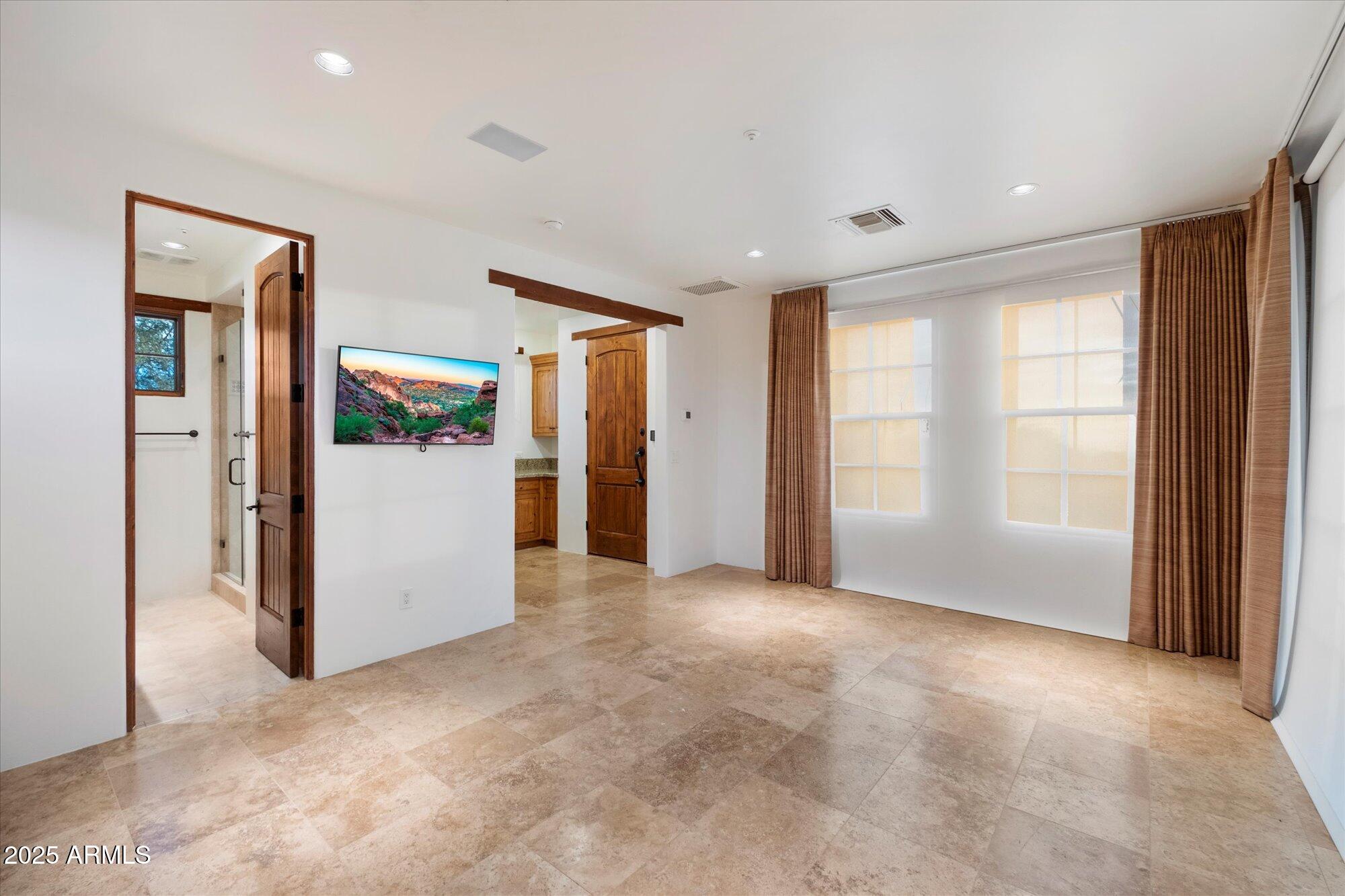 38706 N 104th Street, 29