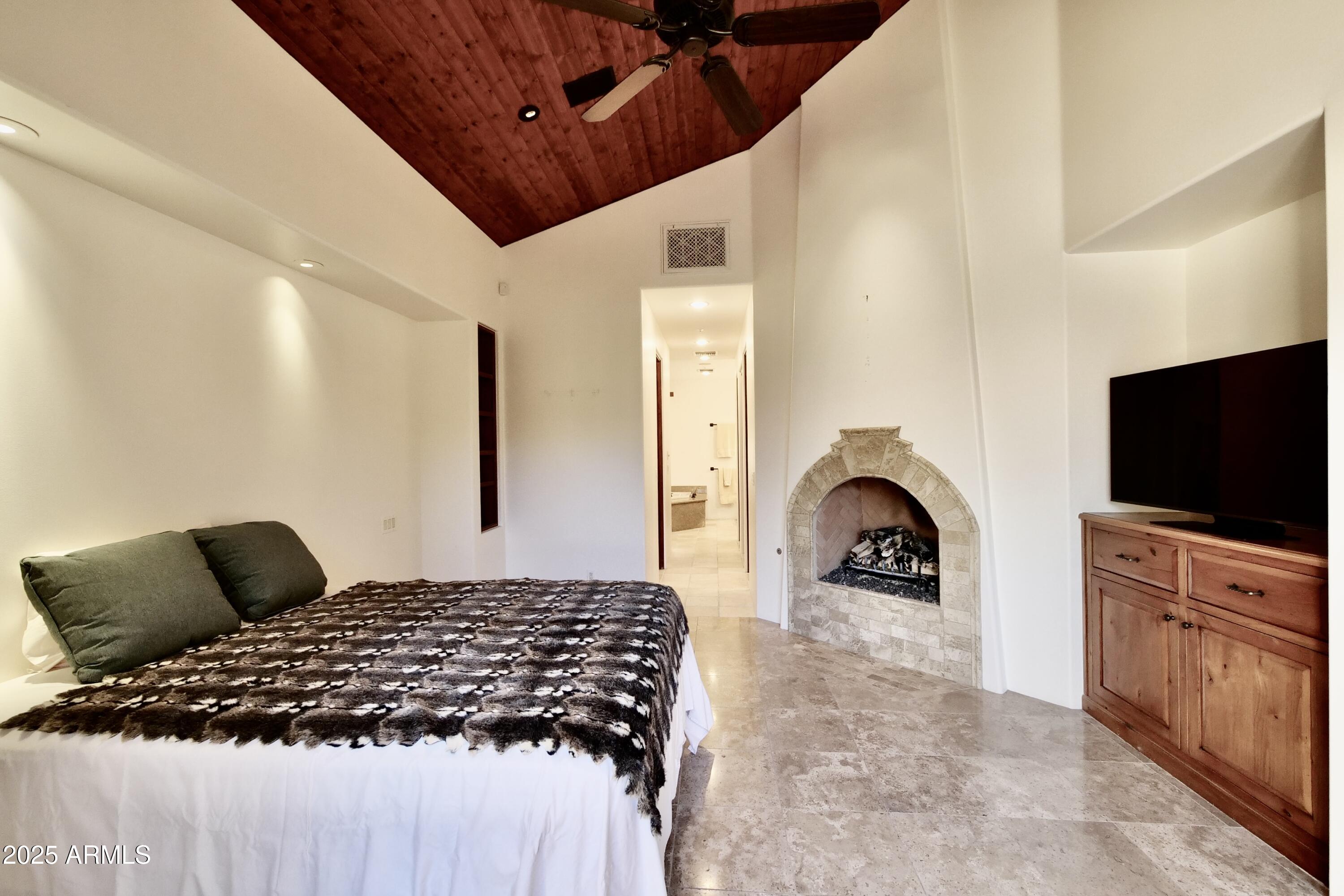 38706 N 104th Street, 29