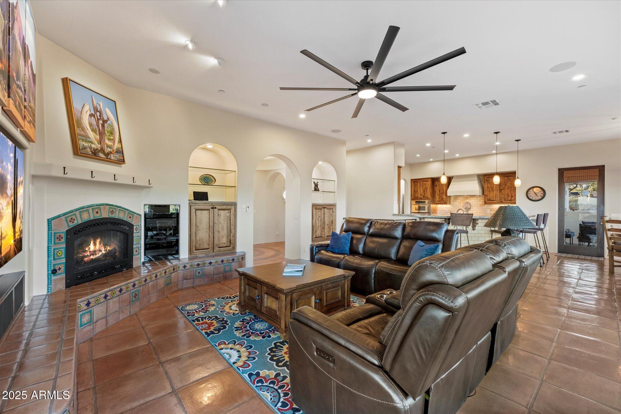 16052 E Pincushion Way