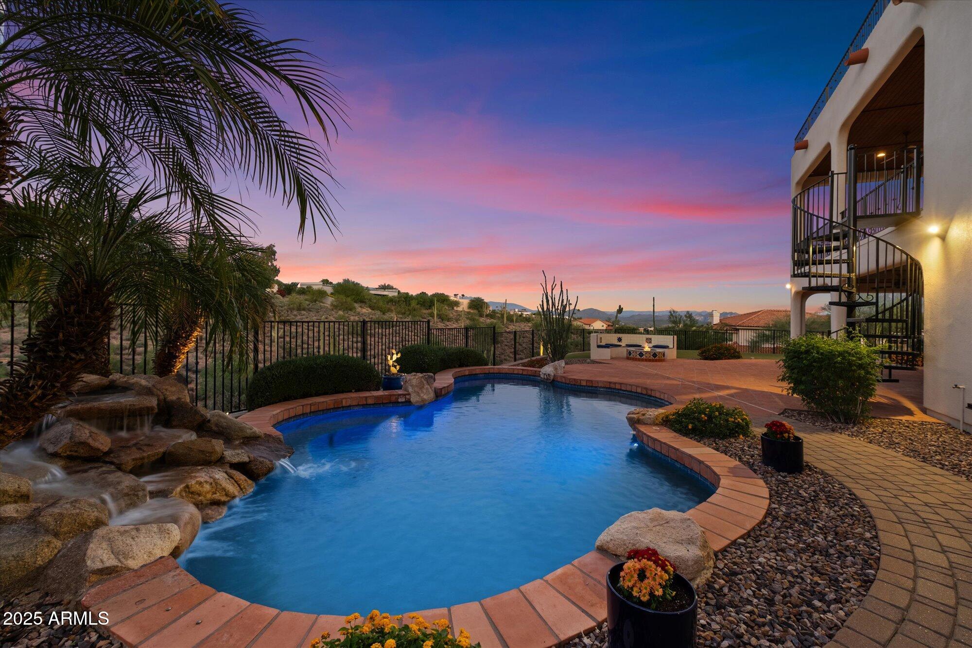 16052 E Pincushion Way