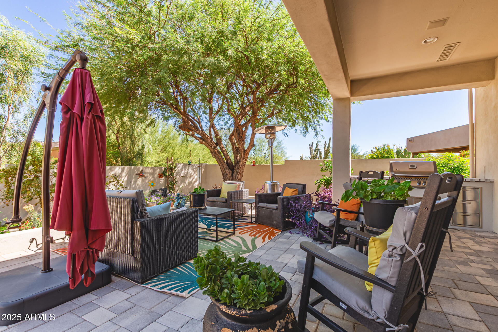 7160 E RIDGEVIEW Place