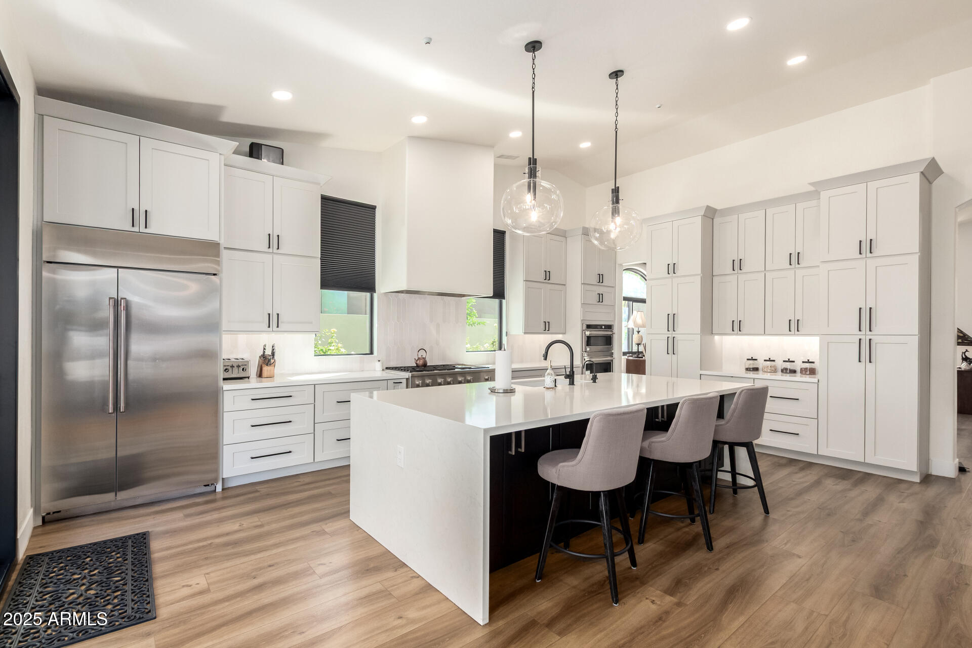 7160 E RIDGEVIEW Place