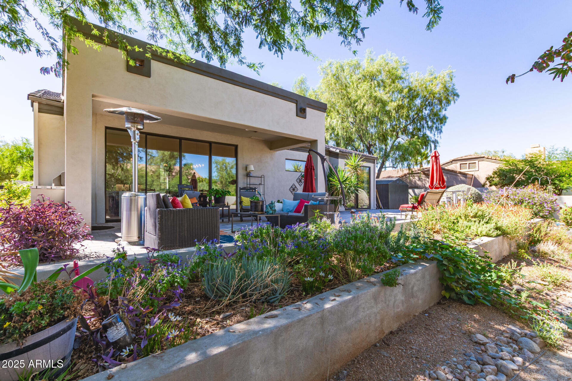 7160 E RIDGEVIEW Place