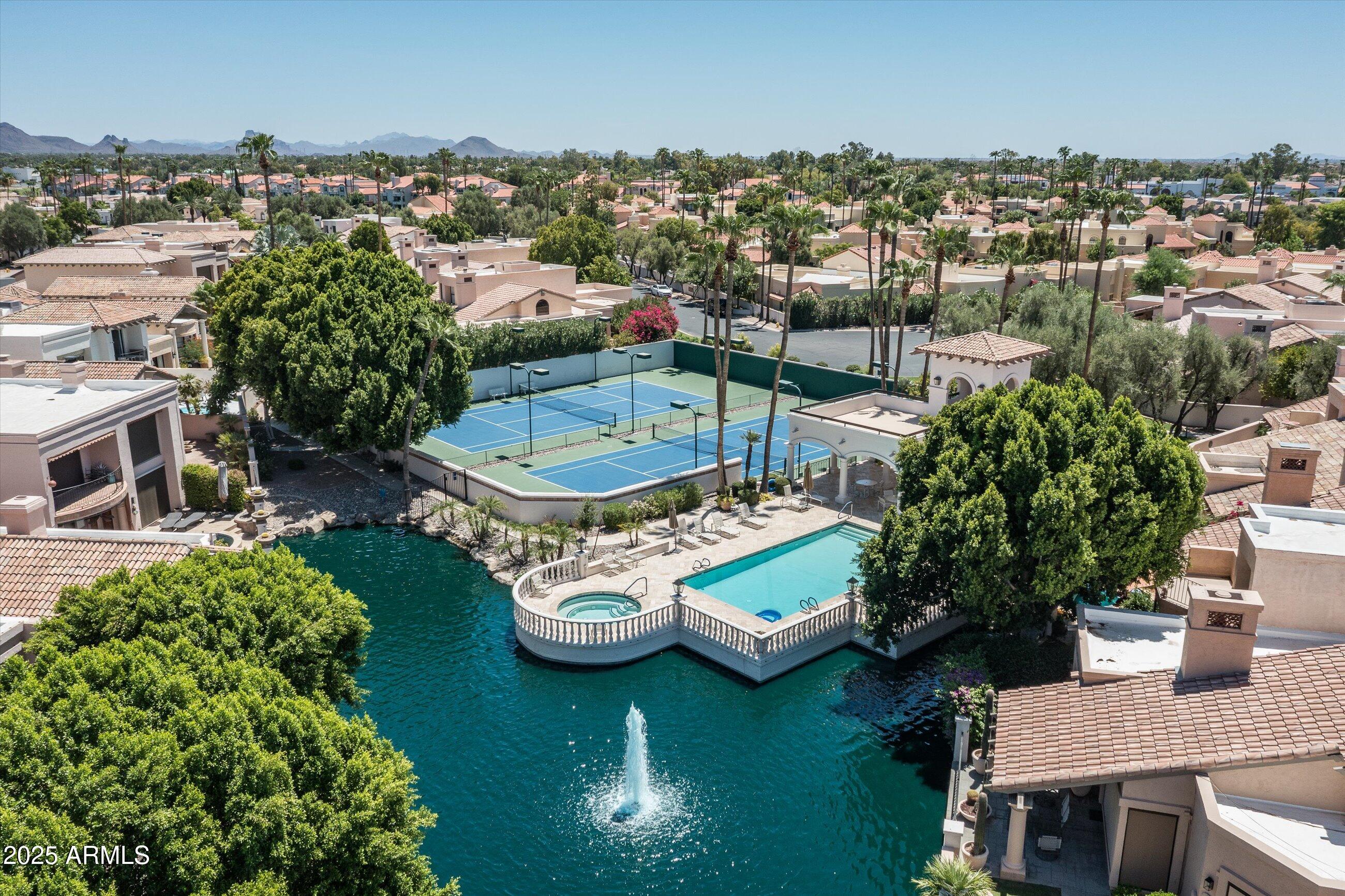 10118 E CINNABAR Avenue