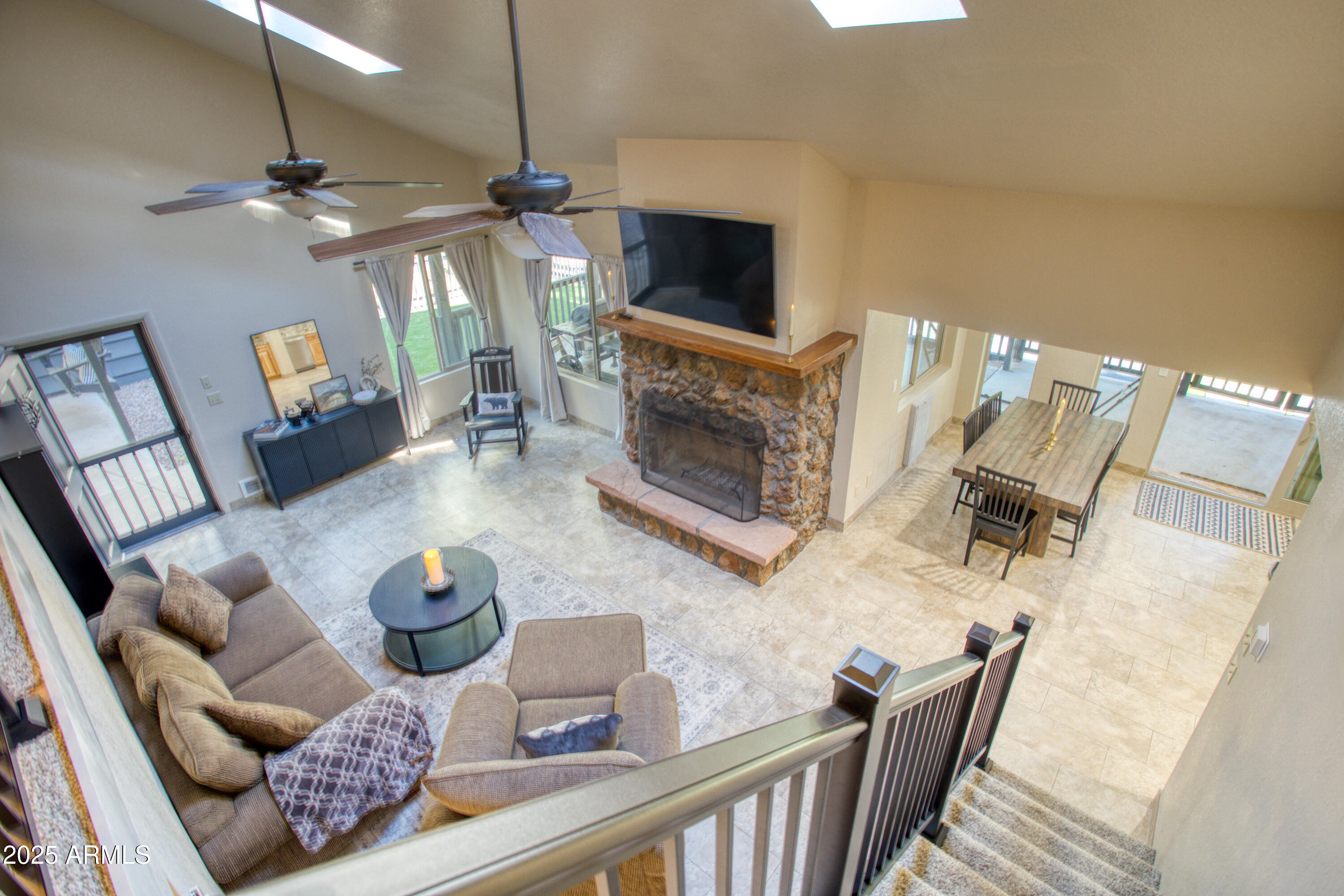 3680 Woodpecker Lane