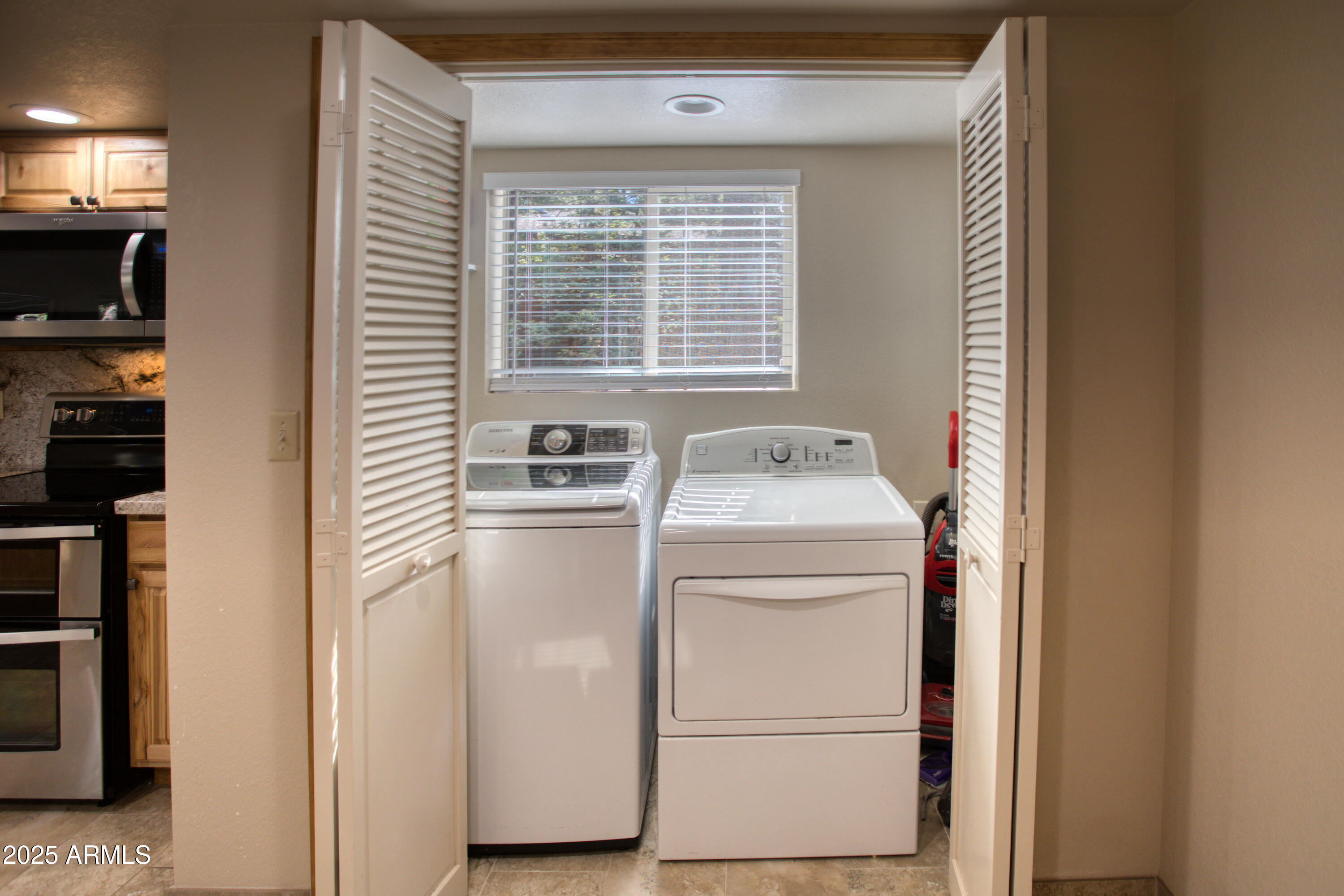 3680 Woodpecker Lane