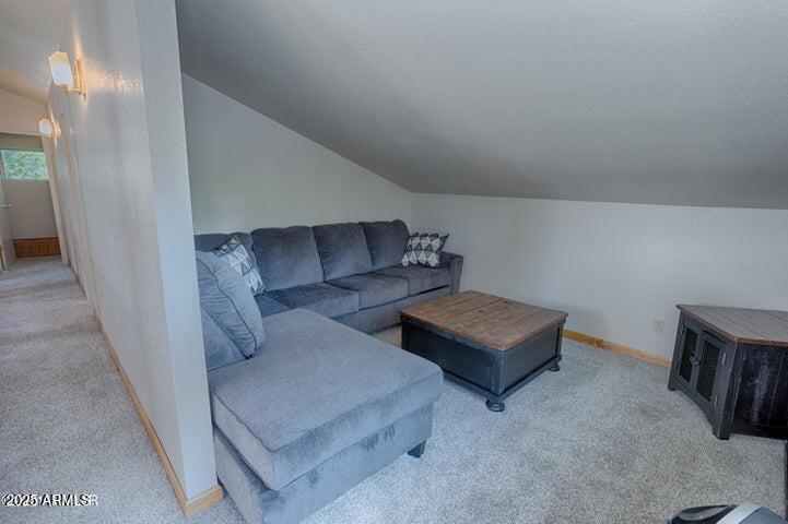 3680 Woodpecker Lane