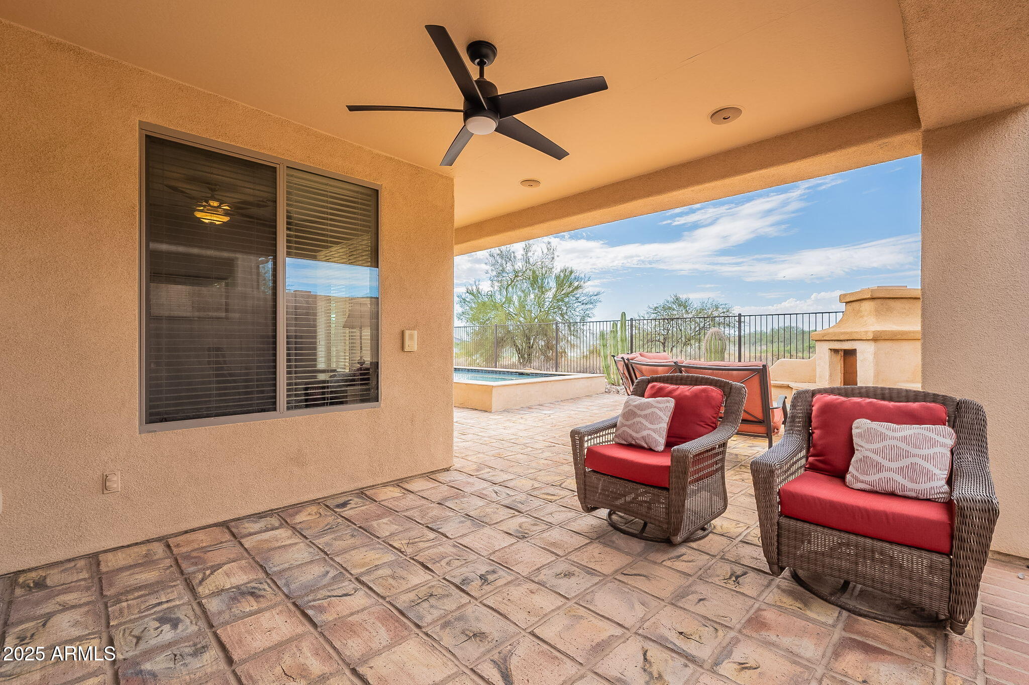 41124 N PRESTANCIA Drive