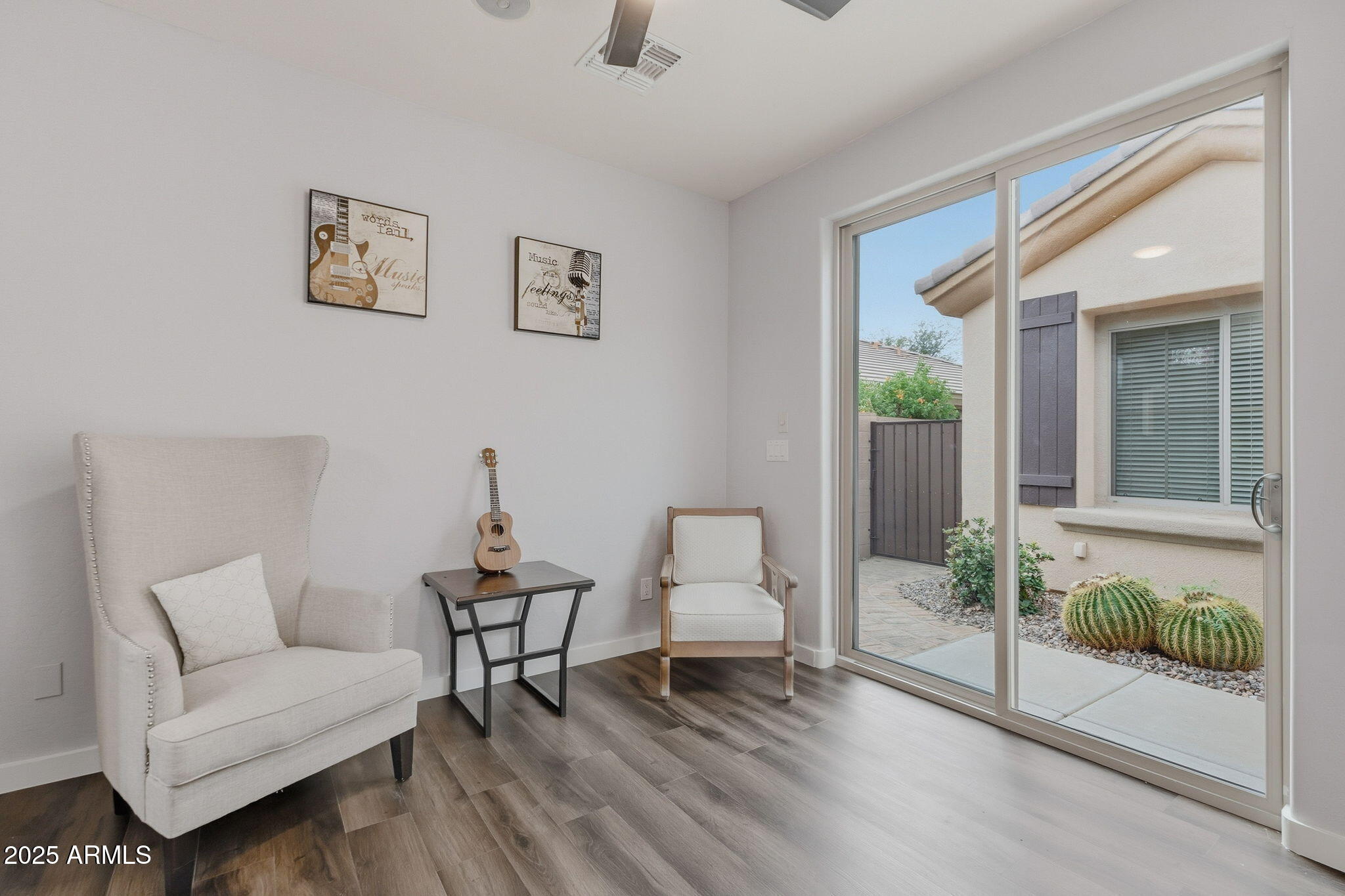 41124 N PRESTANCIA Drive