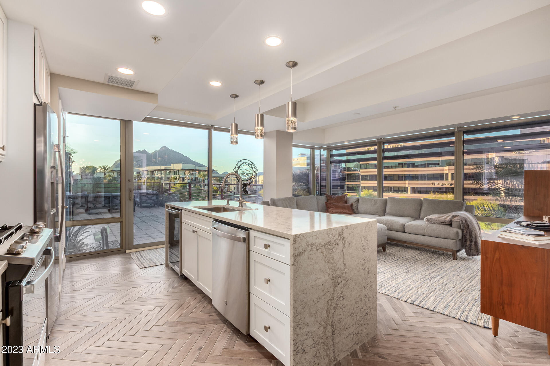 7161 E RANCHO VISTA Drive, 4014