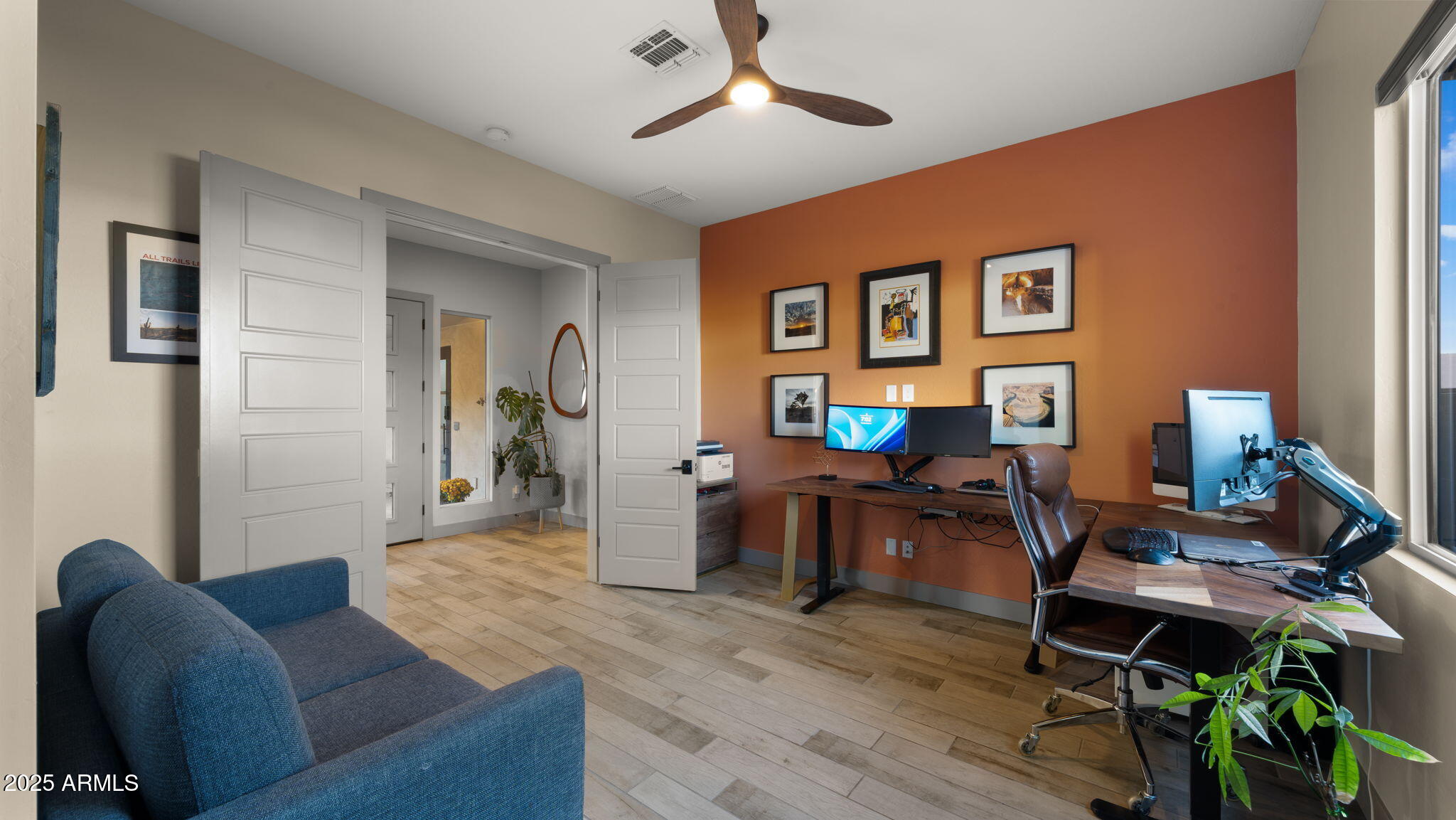 1353 E PASEO Way, Phoenix