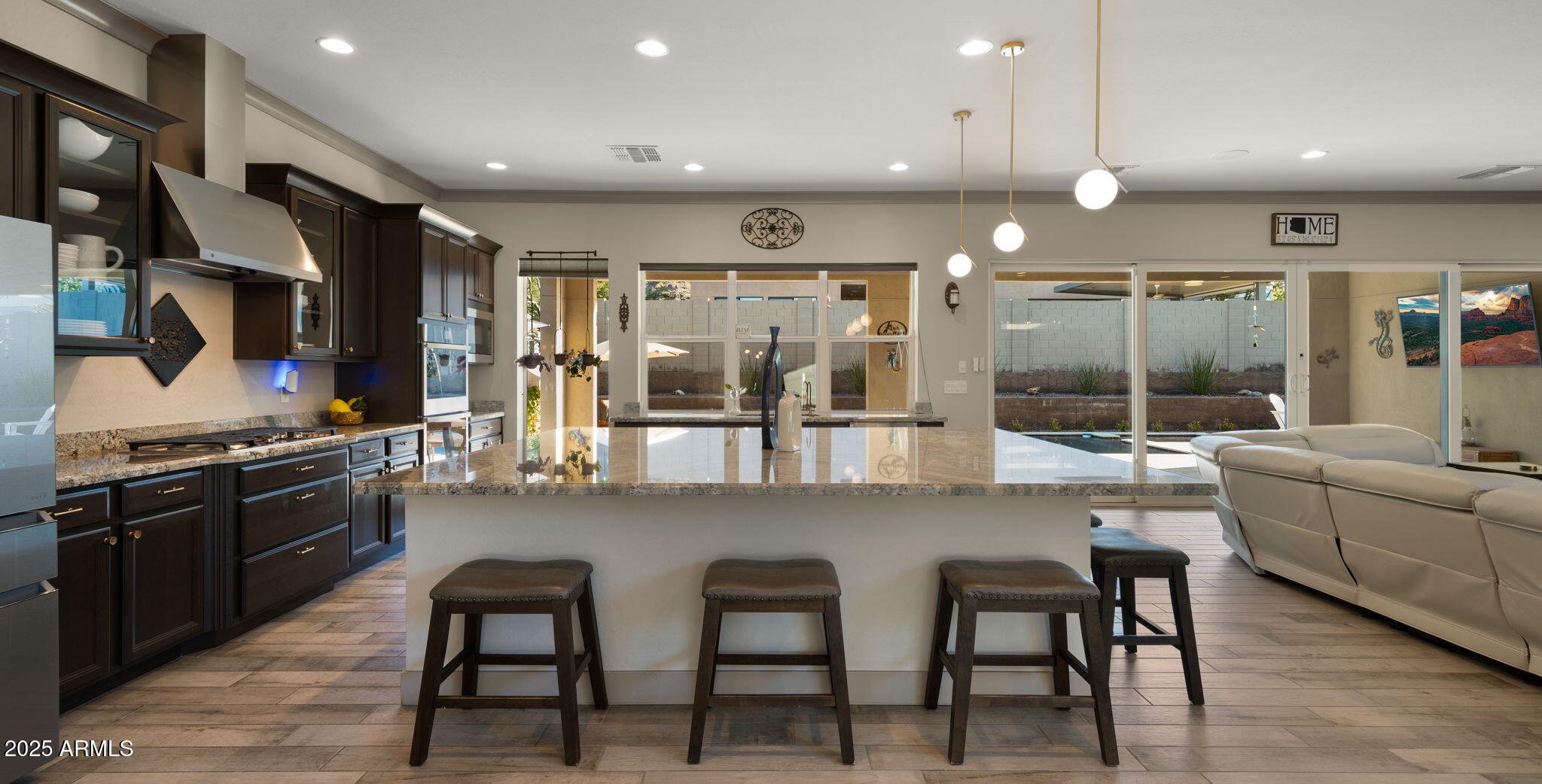 1353 E PASEO Way, Phoenix