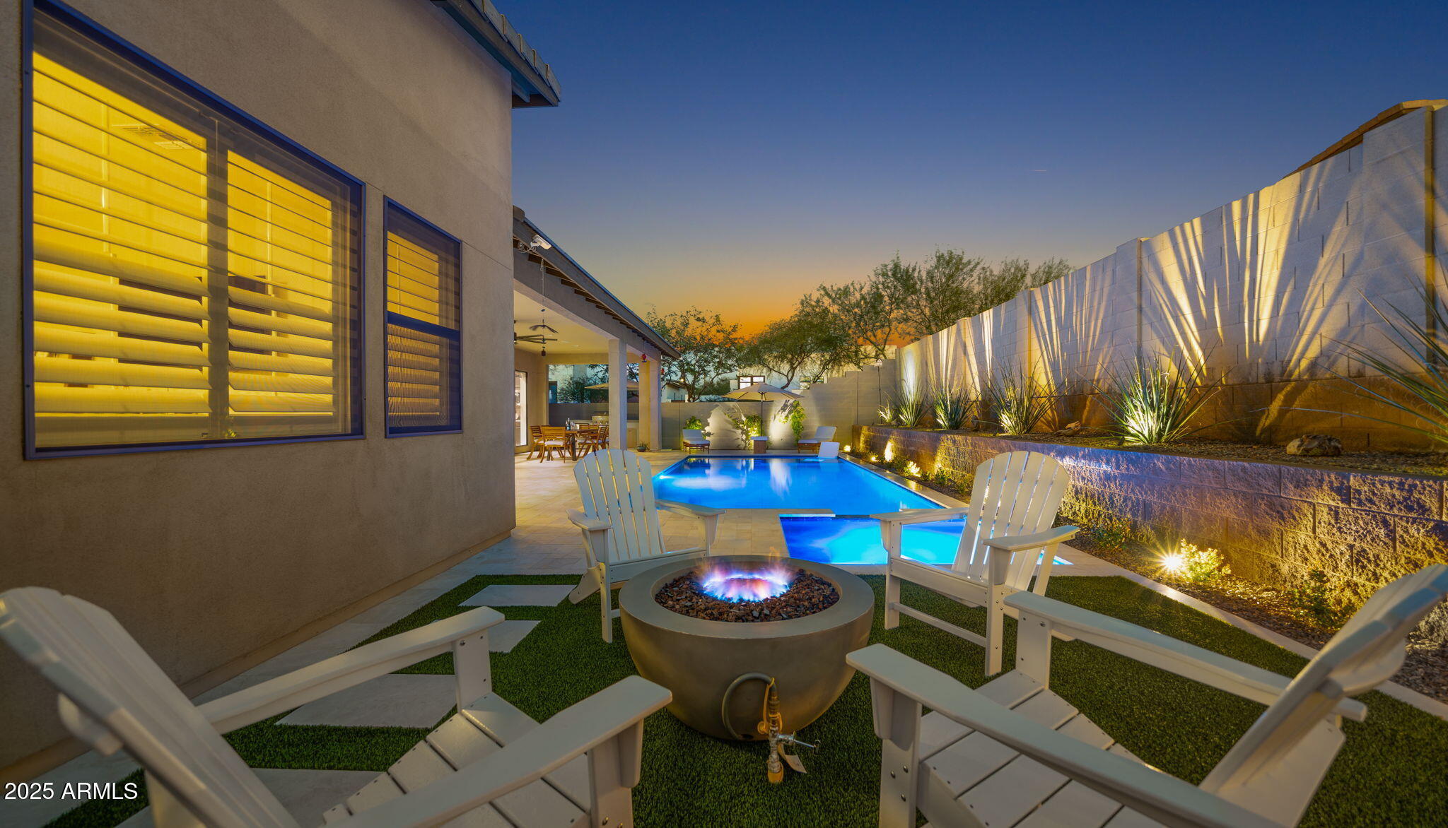 1353 E PASEO Way, Phoenix