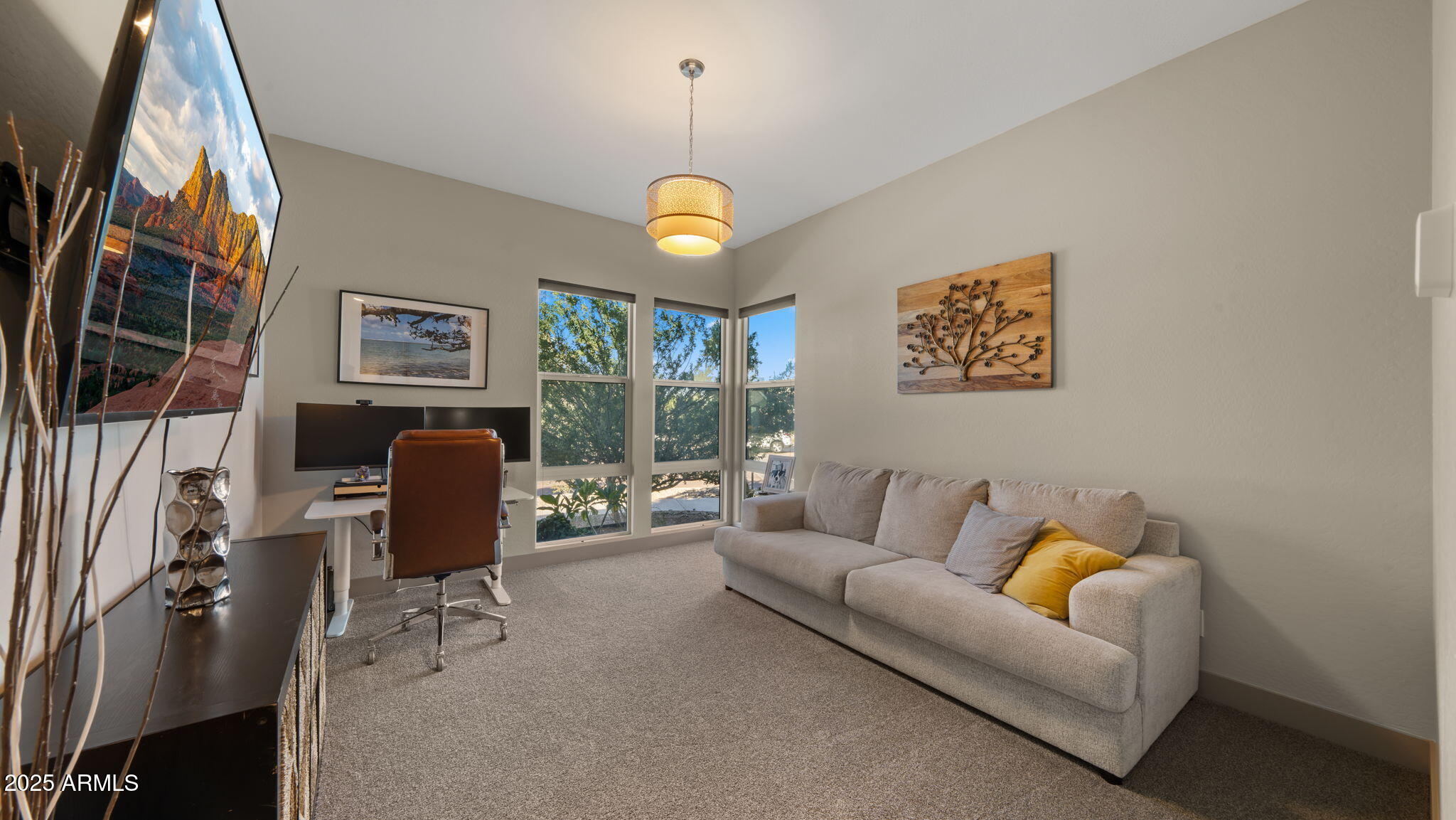 1353 E PASEO Way, Phoenix