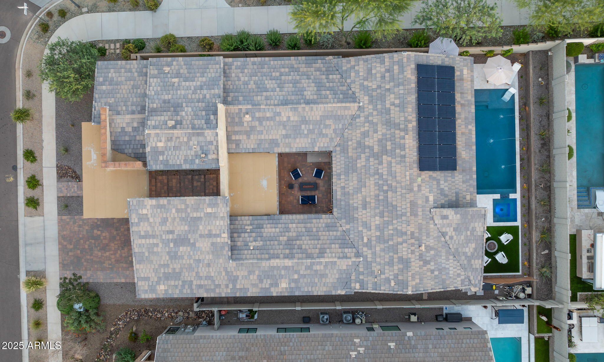 1353 E PASEO Way, Phoenix