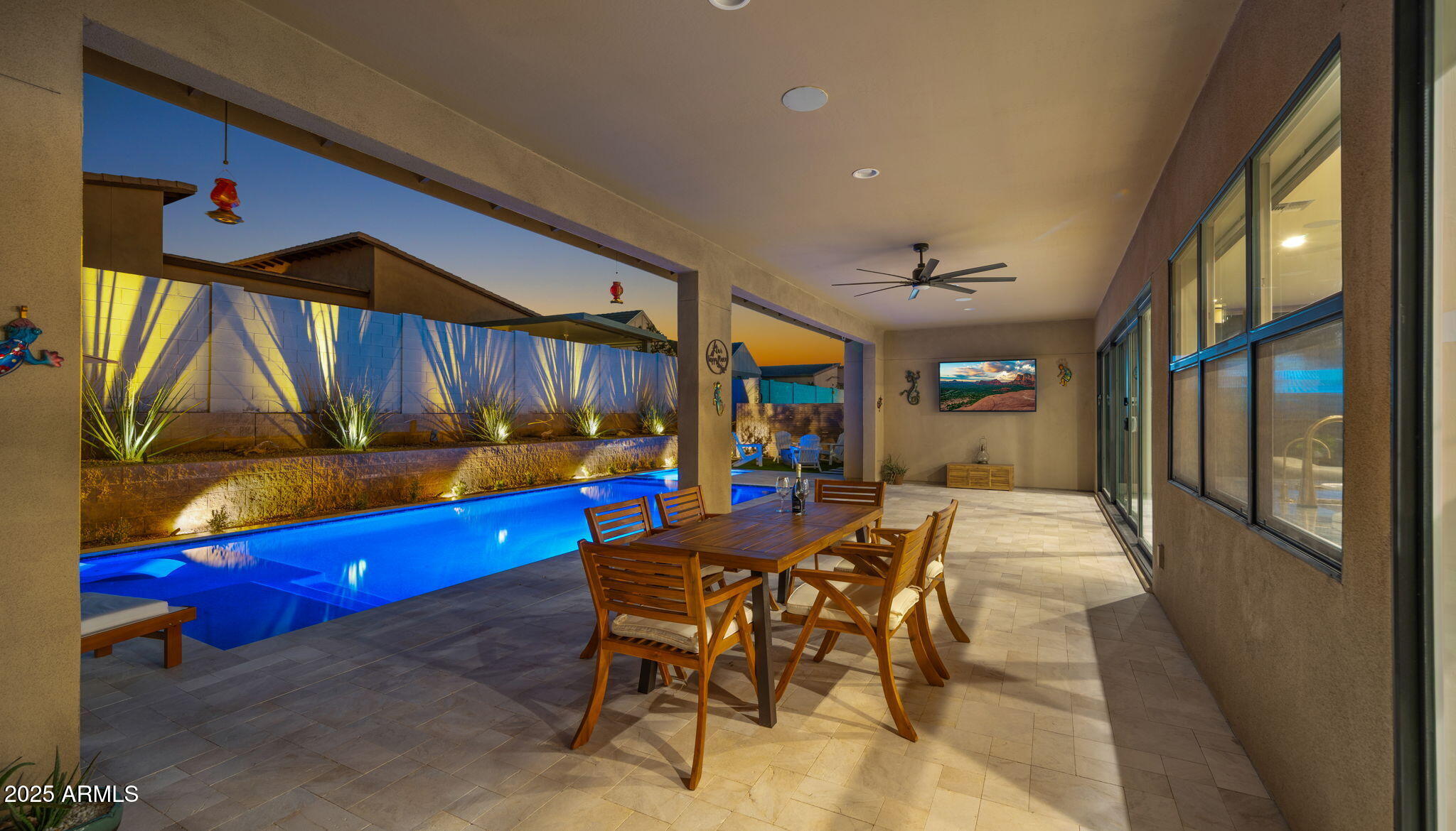 1353 E PASEO Way, Phoenix