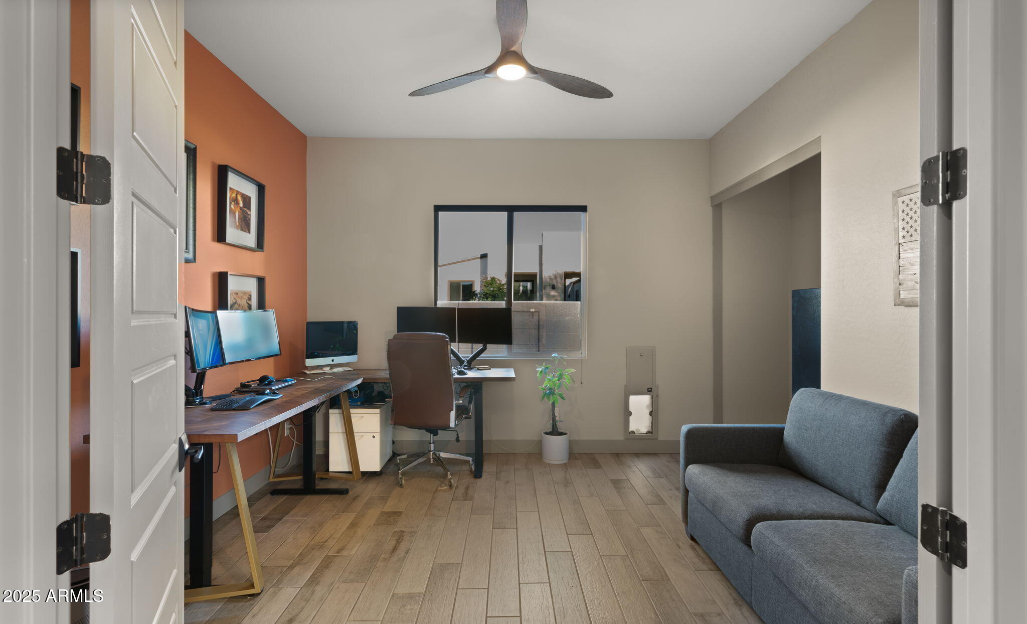 1353 E PASEO Way, Phoenix