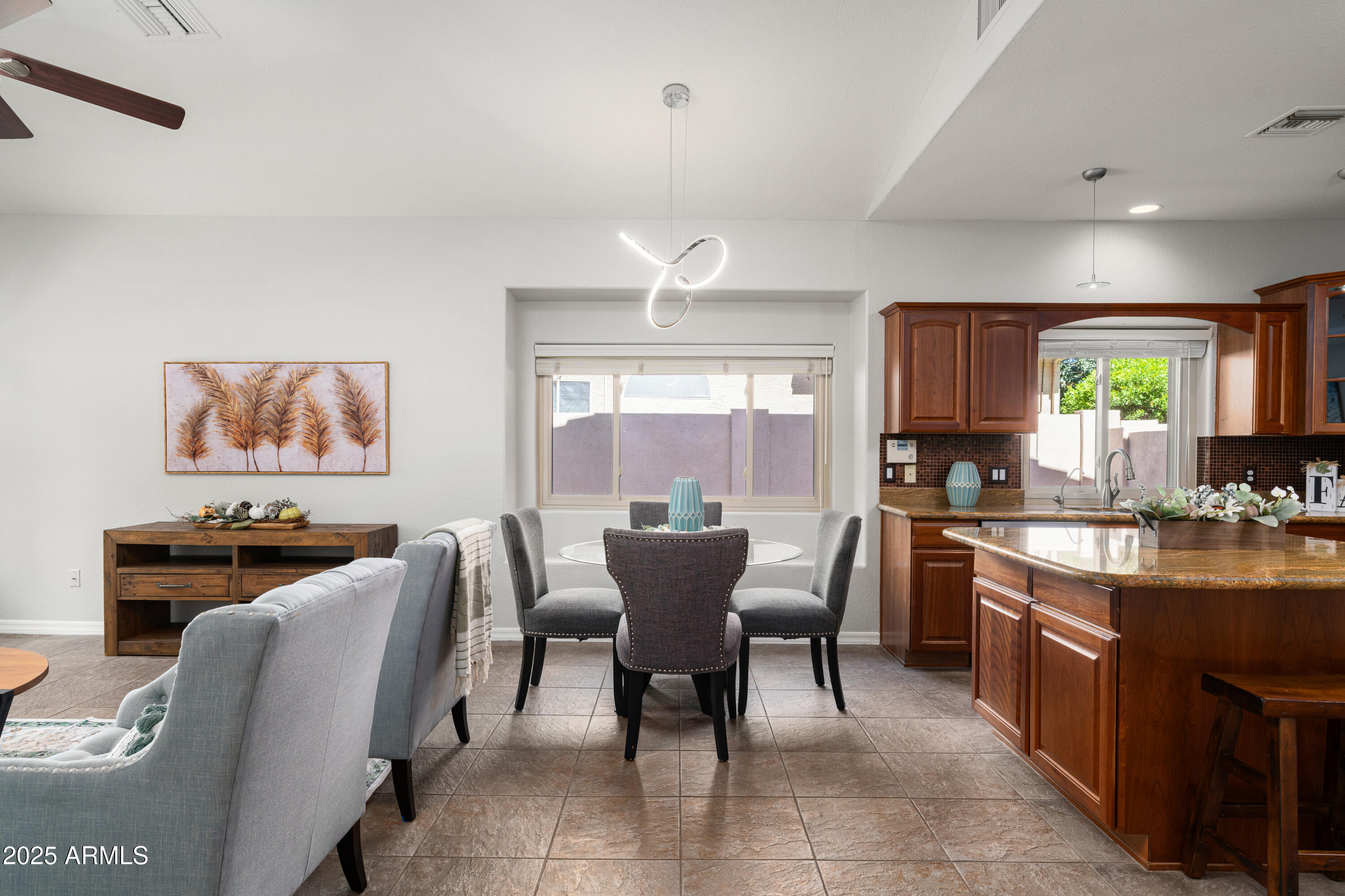 590 N CHOLLA Street, Chandler