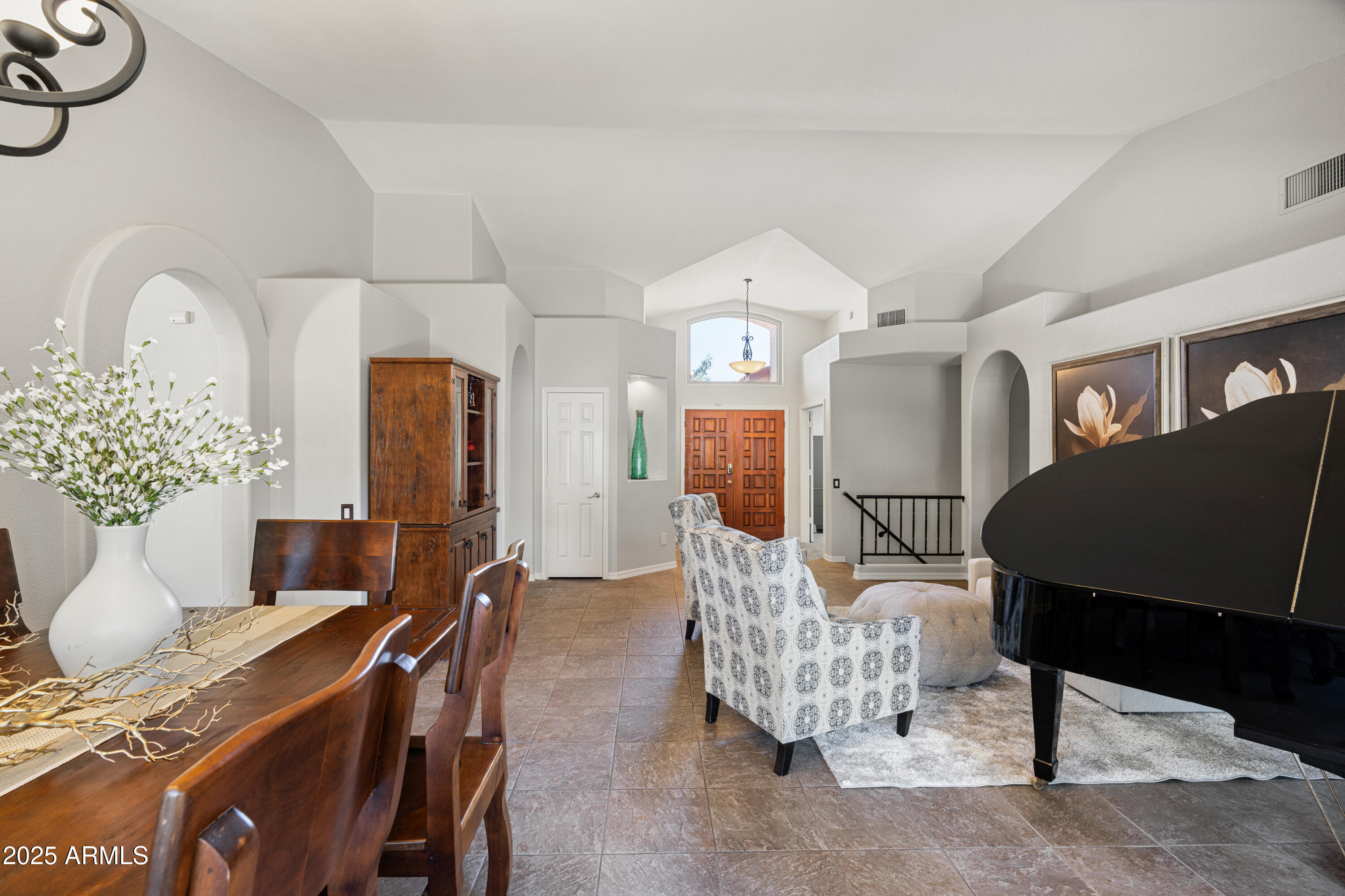 590 N CHOLLA Street, Chandler