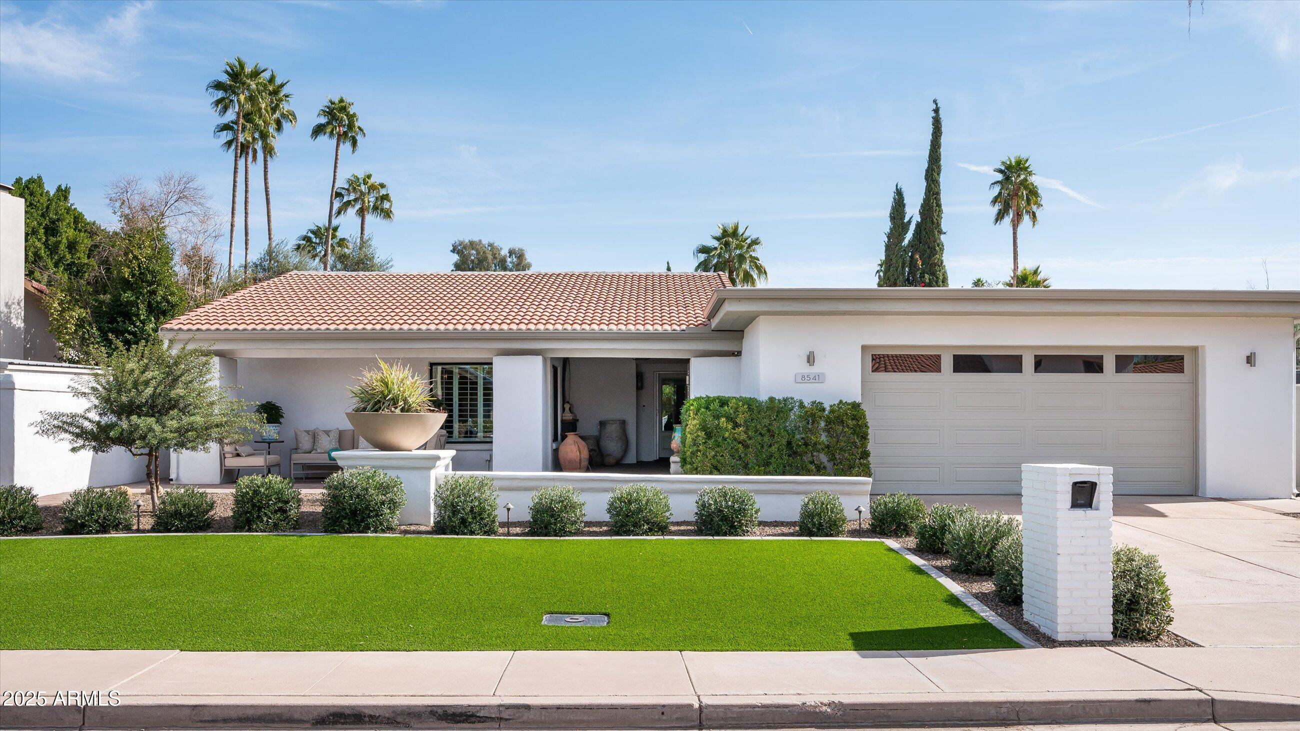 8541 N FARVIEW Drive, Scottsdale