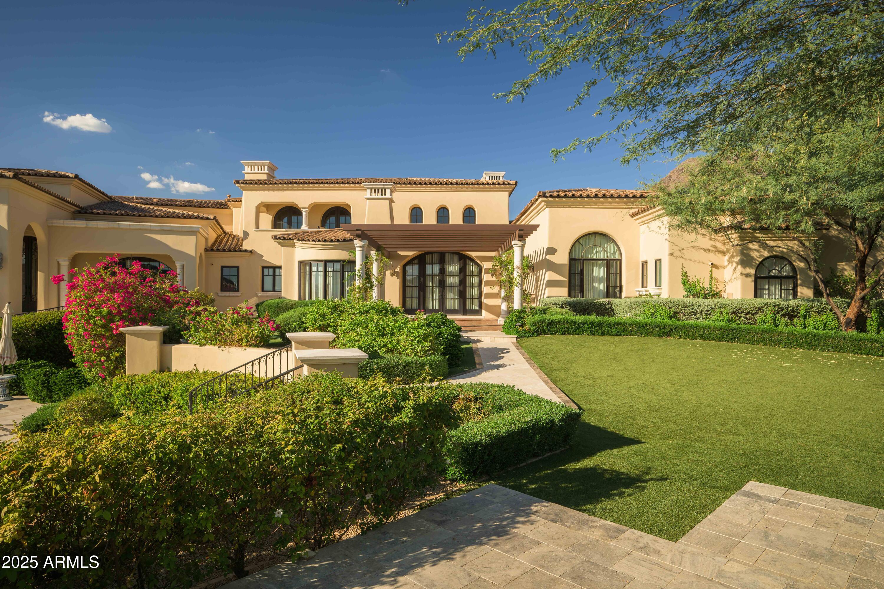 10947 E WINGSPAN Way, Scottsdale