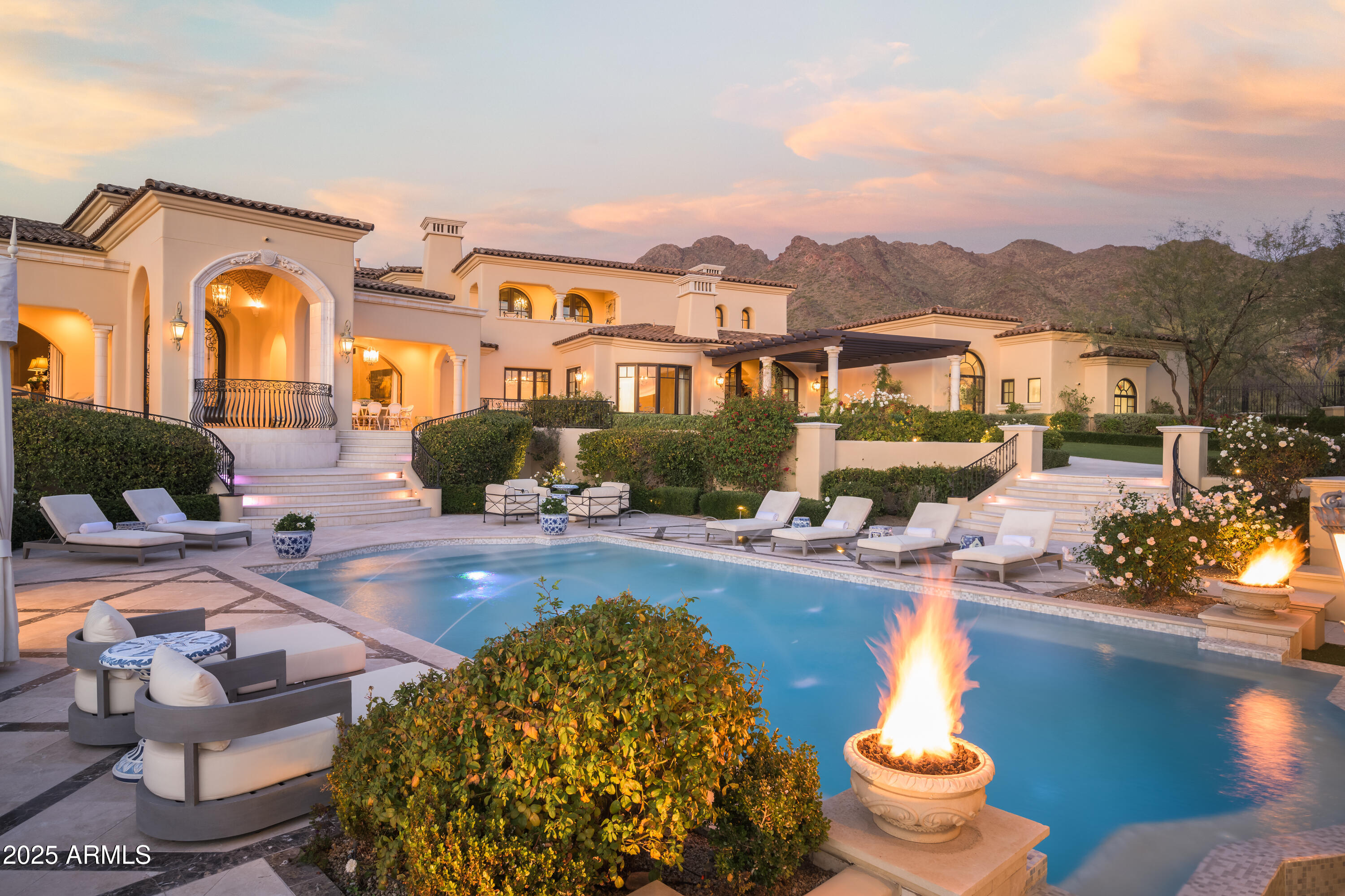 10947 E WINGSPAN Way, Scottsdale