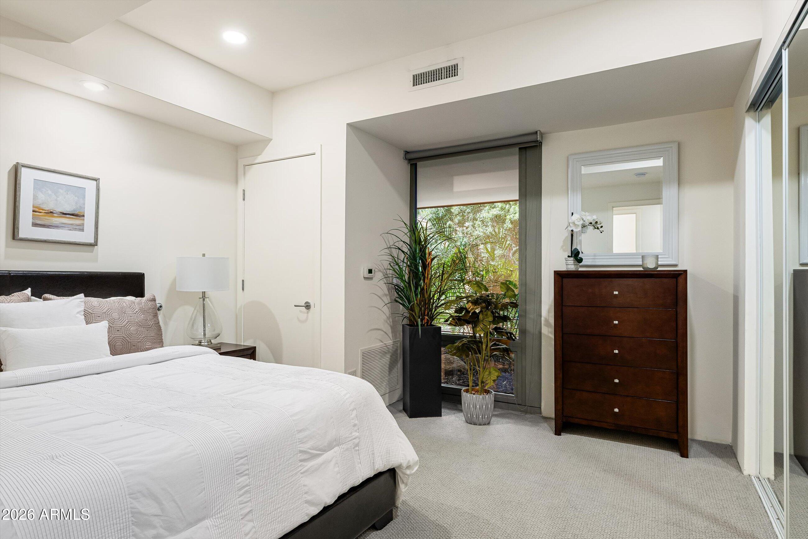 7157 E RANCHO VISTA Drive, 2012, Scottsdale Unit: 2012