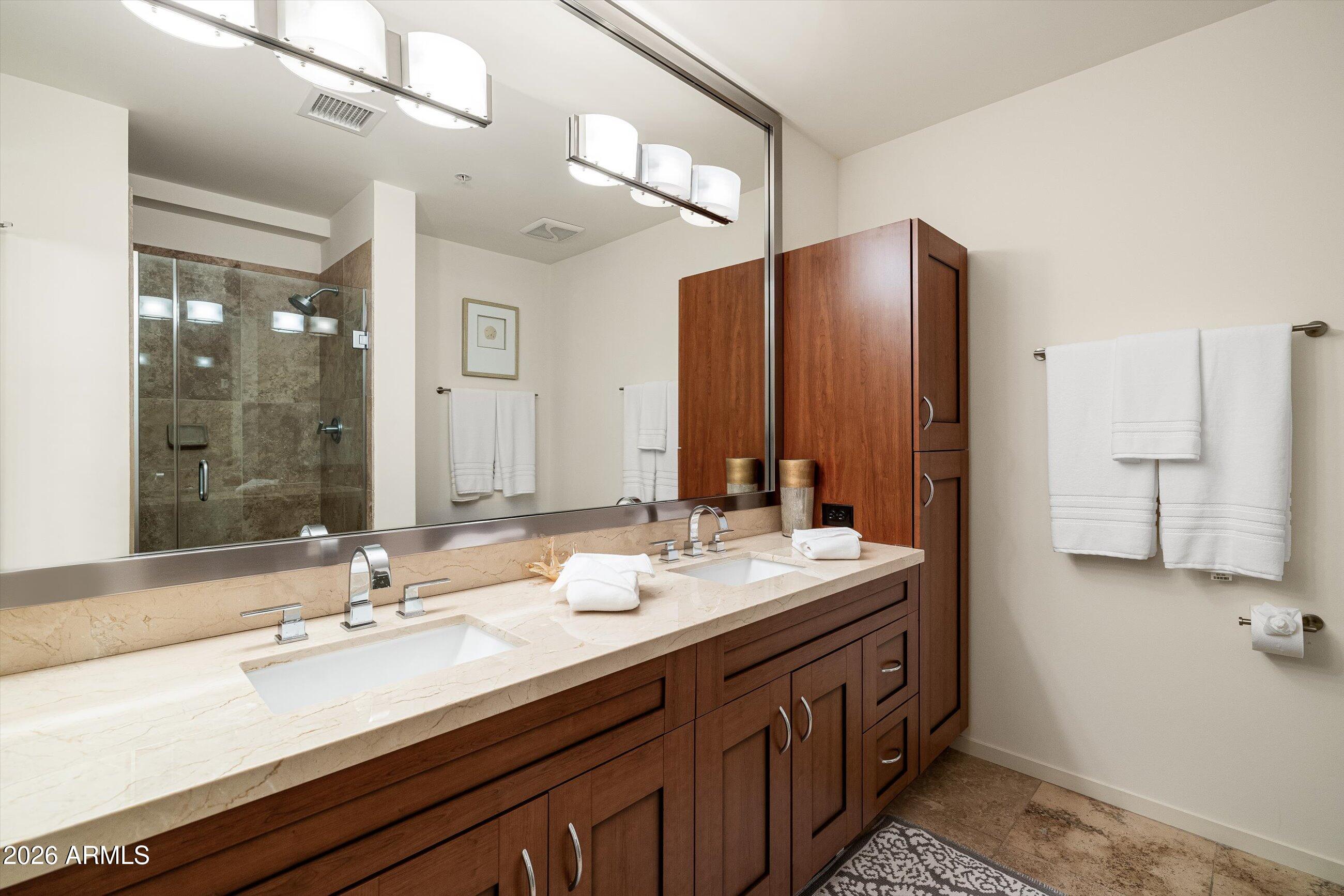 7157 E RANCHO VISTA Drive, 2012, Scottsdale Unit: 2012