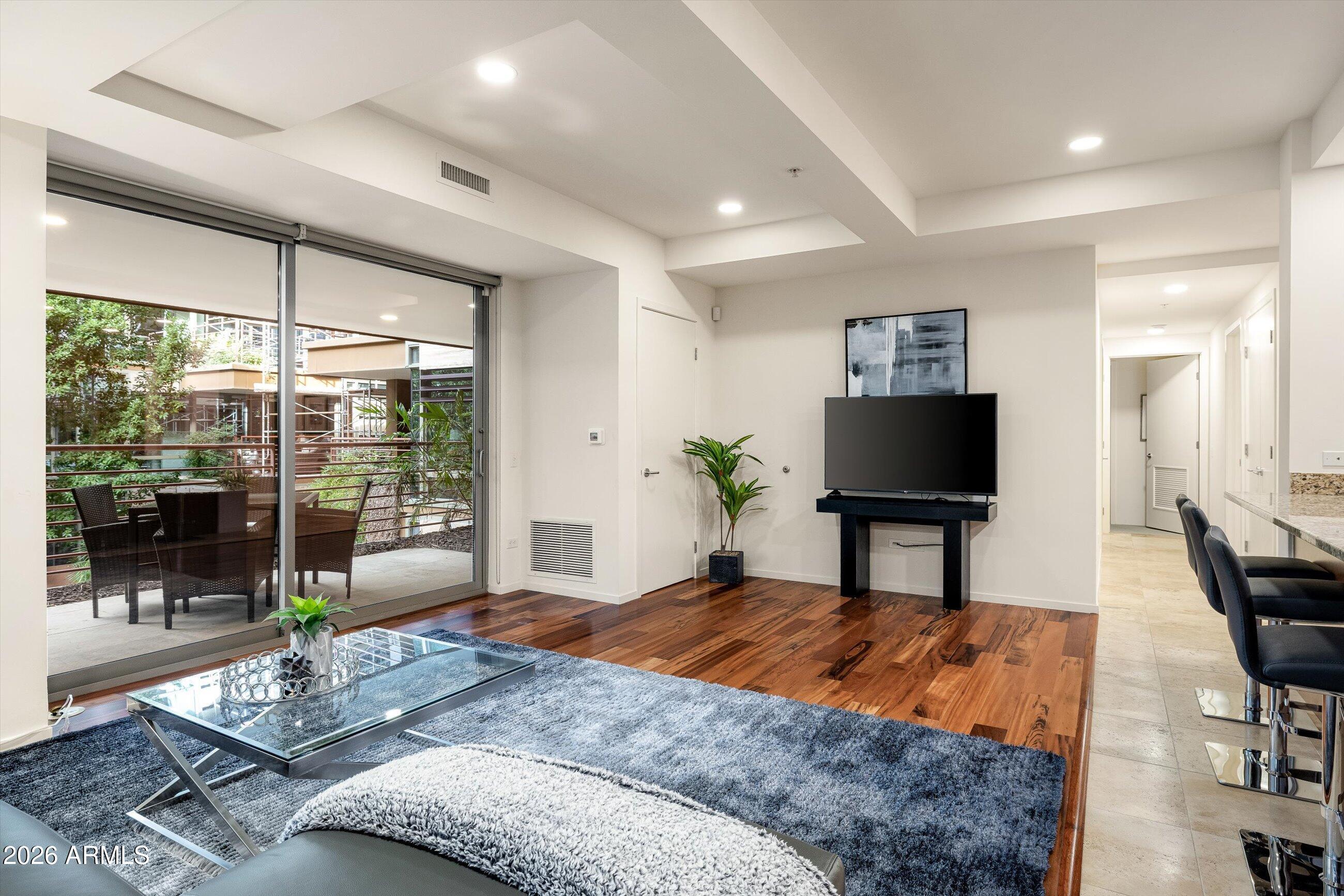 7157 E RANCHO VISTA Drive, 2012, Scottsdale Unit: 2012