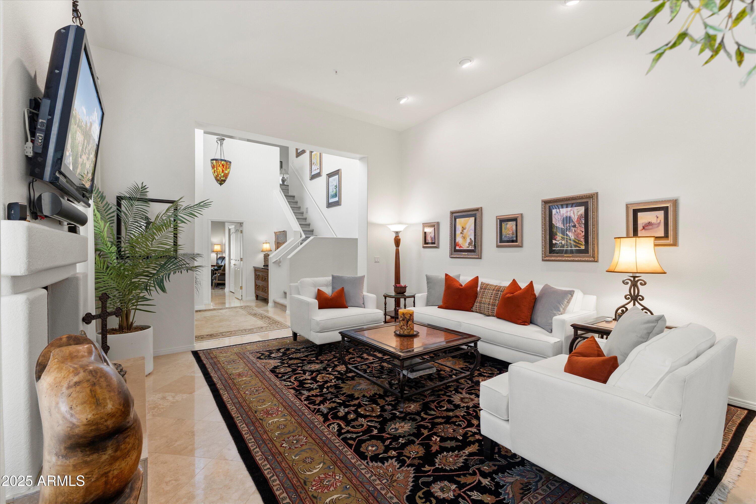 8100 E Camelback Road, 101