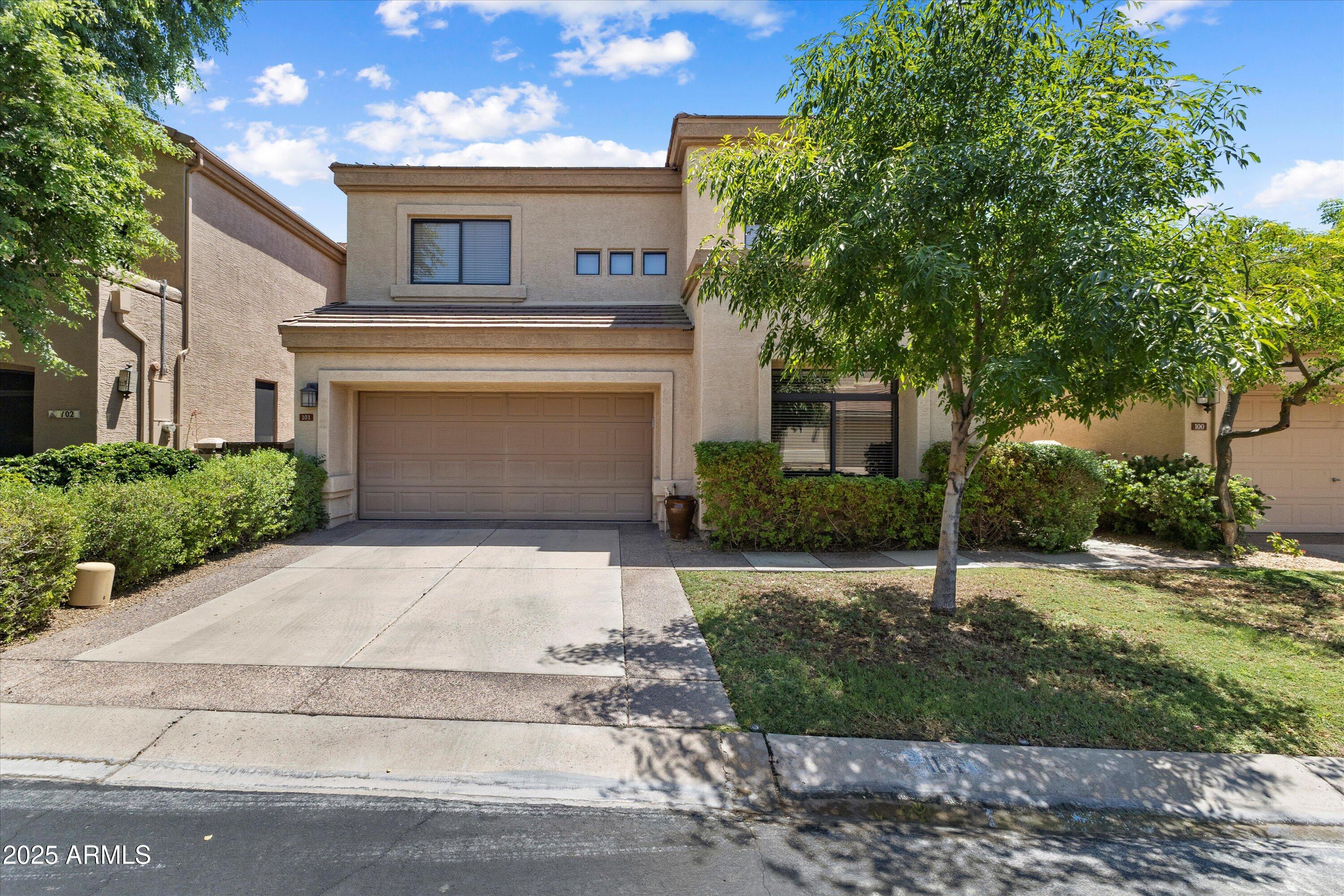 8100 E Camelback Road, 101