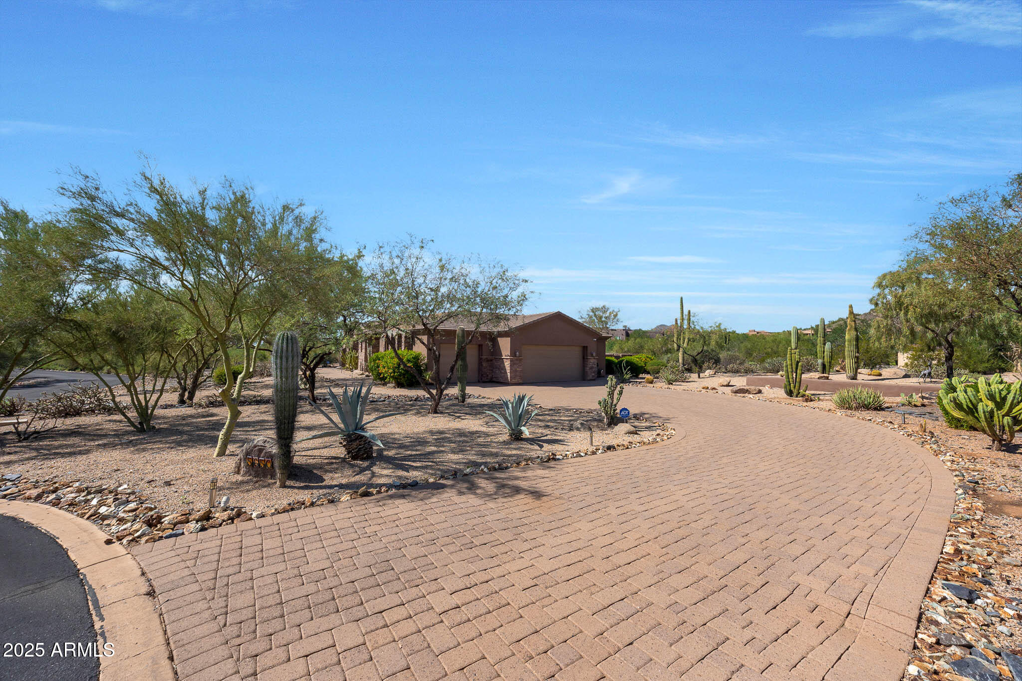 5650 E CANYON CROSSINGS Drive, Cave Creek