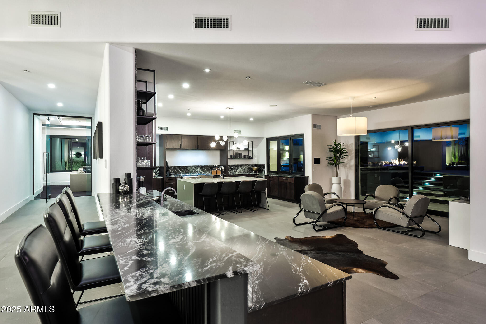 10381 E LOVING TREE Lane, Scottsdale