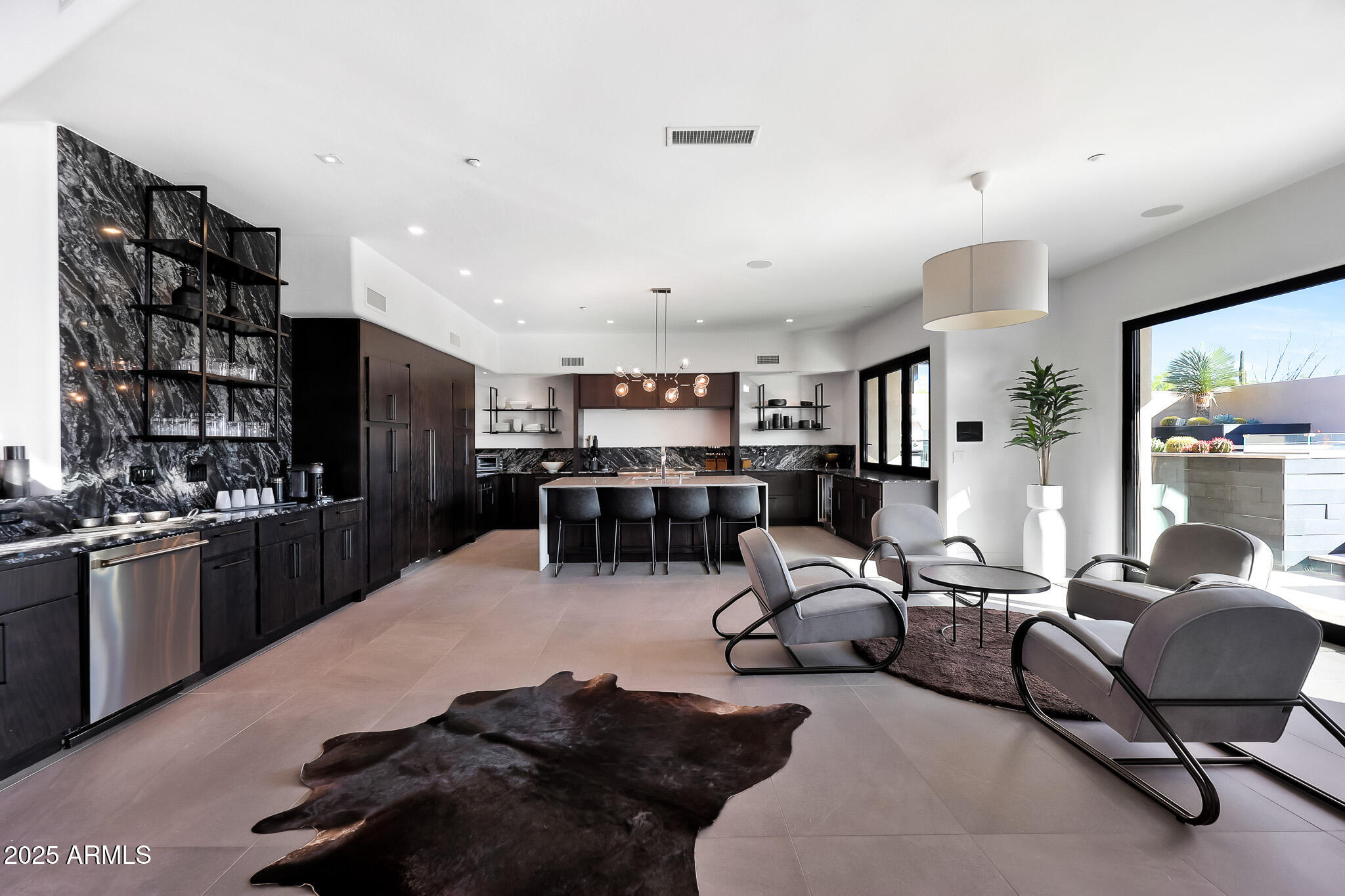 10381 E LOVING TREE Lane, Scottsdale