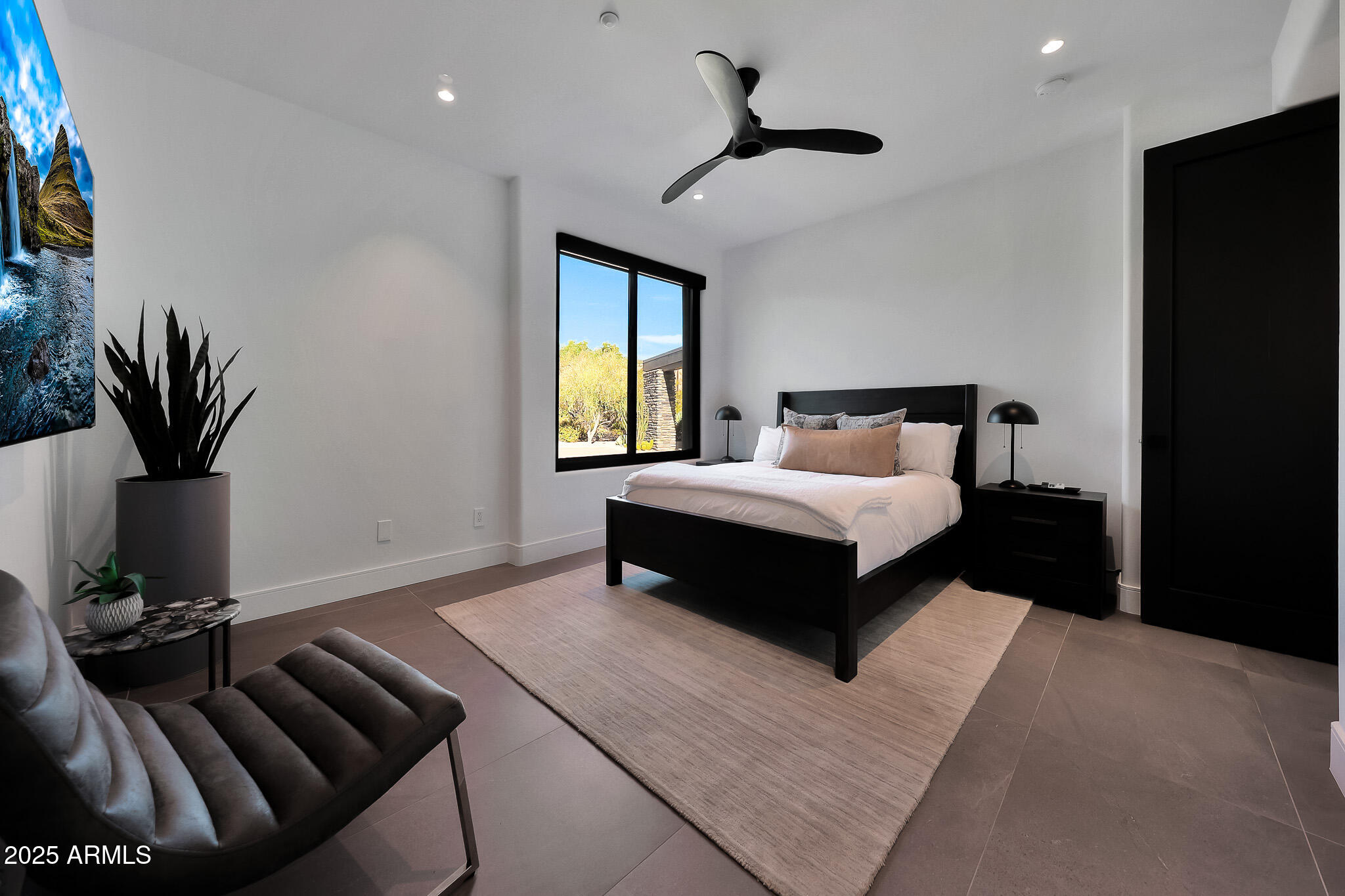 10381 E LOVING TREE Lane, Scottsdale