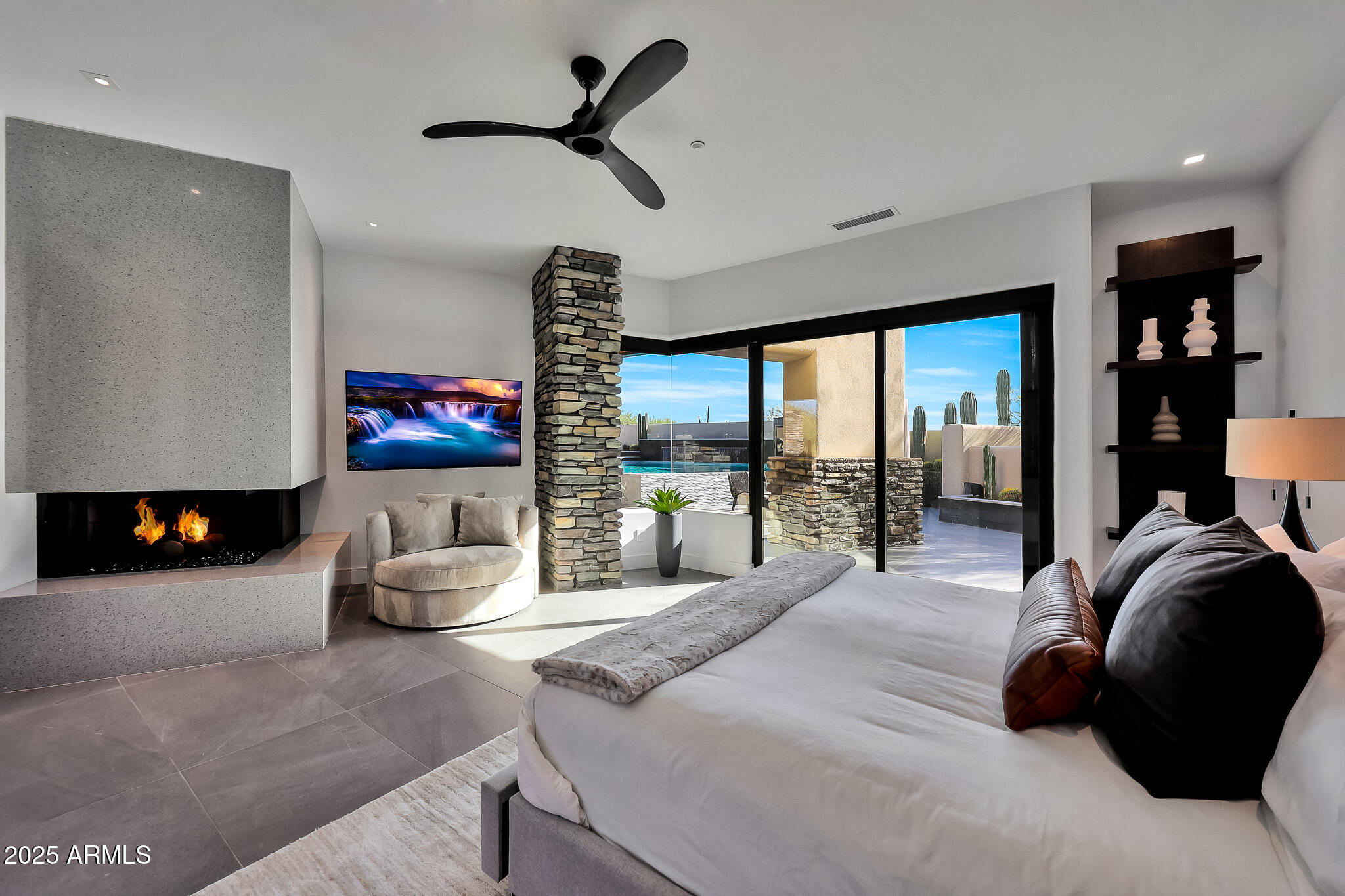 10381 E LOVING TREE Lane, Scottsdale