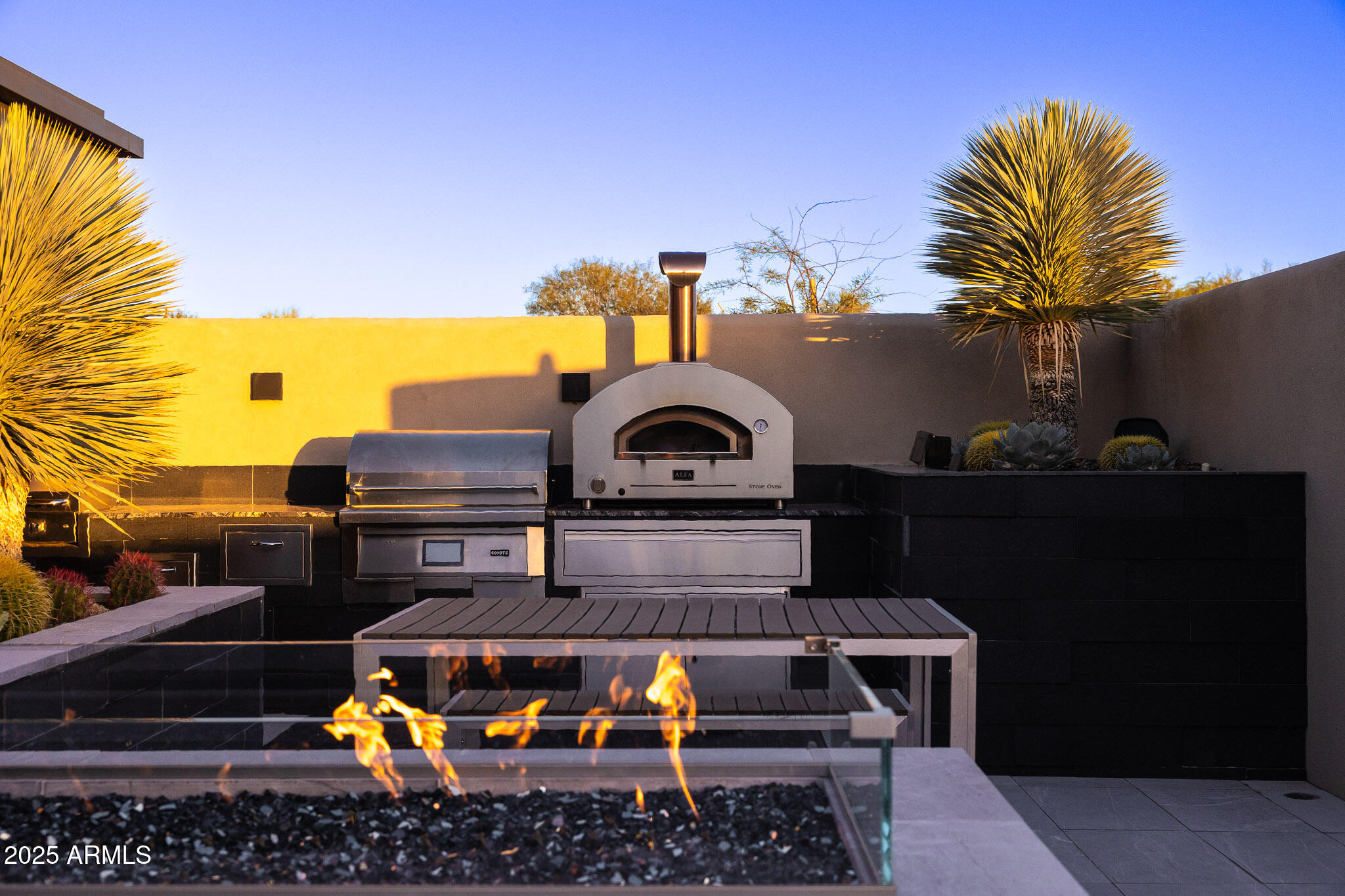 10381 E LOVING TREE Lane, Scottsdale