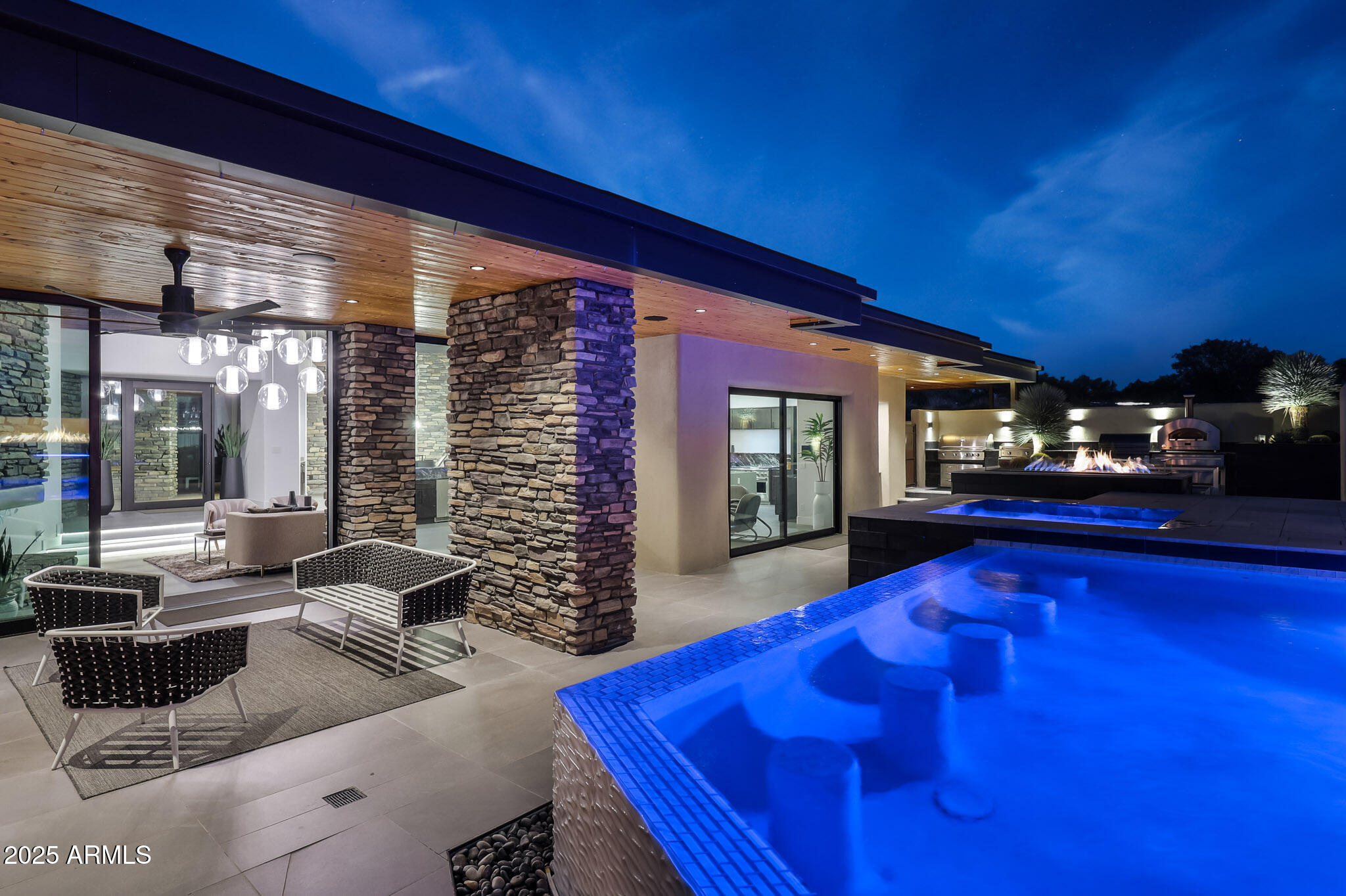 10381 E LOVING TREE Lane, Scottsdale