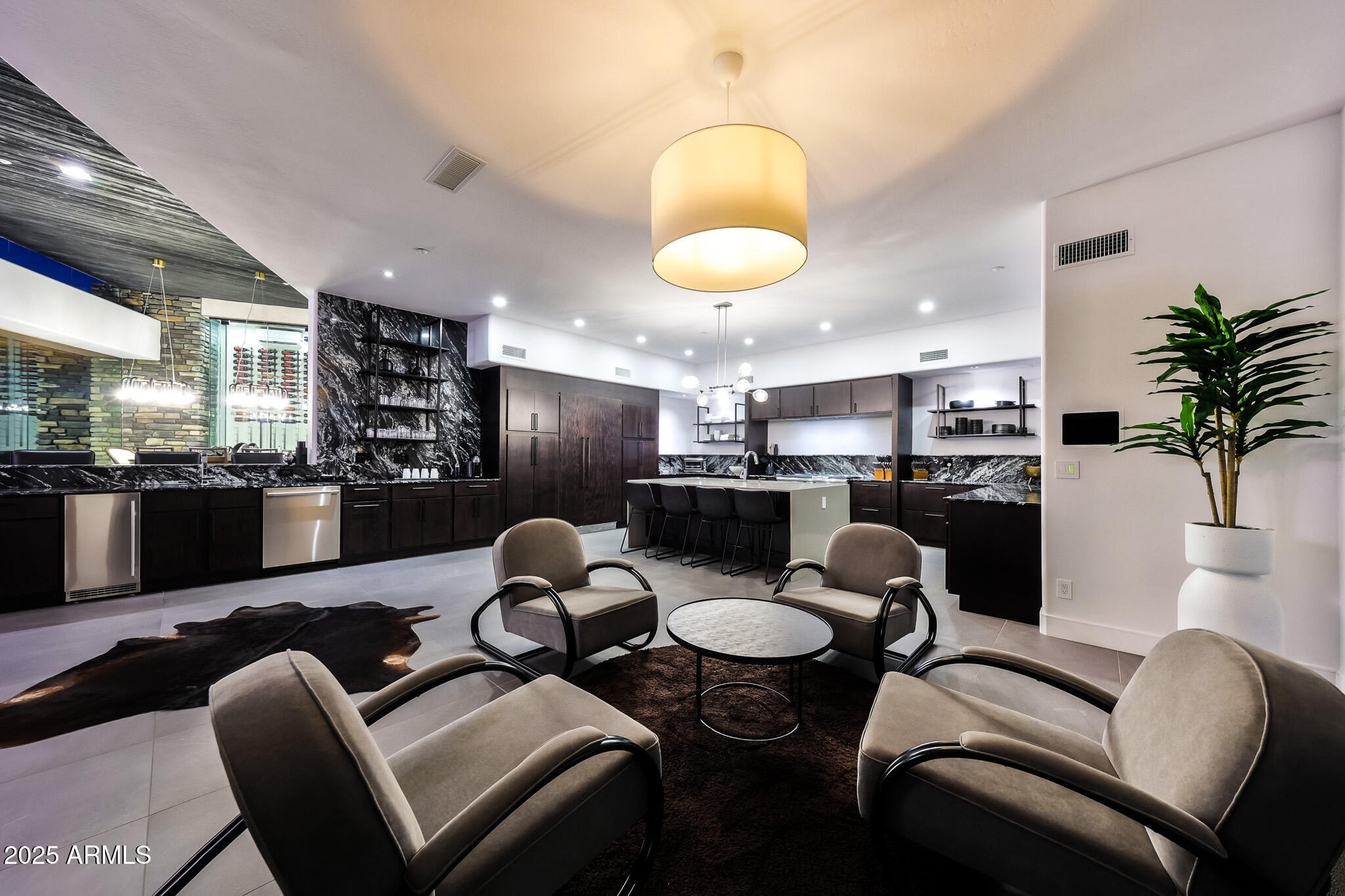 10381 E LOVING TREE Lane, Scottsdale