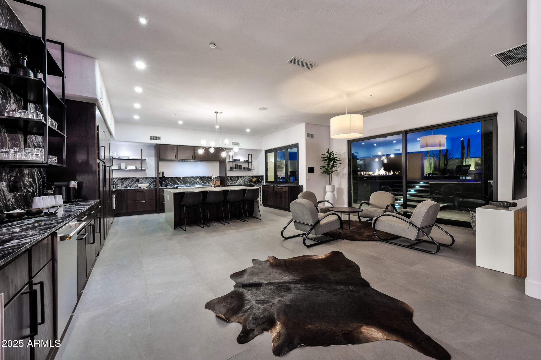 10381 E LOVING TREE Lane, Scottsdale