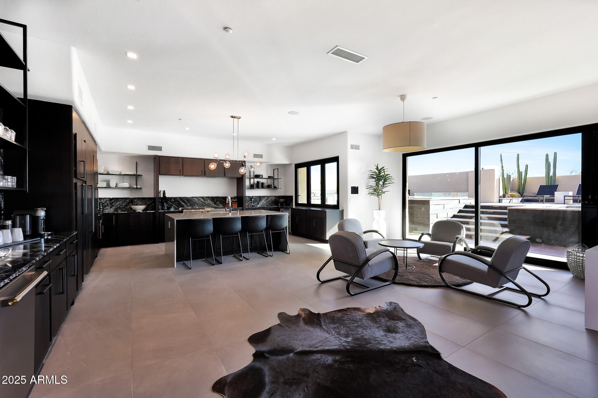 10381 E LOVING TREE Lane, Scottsdale