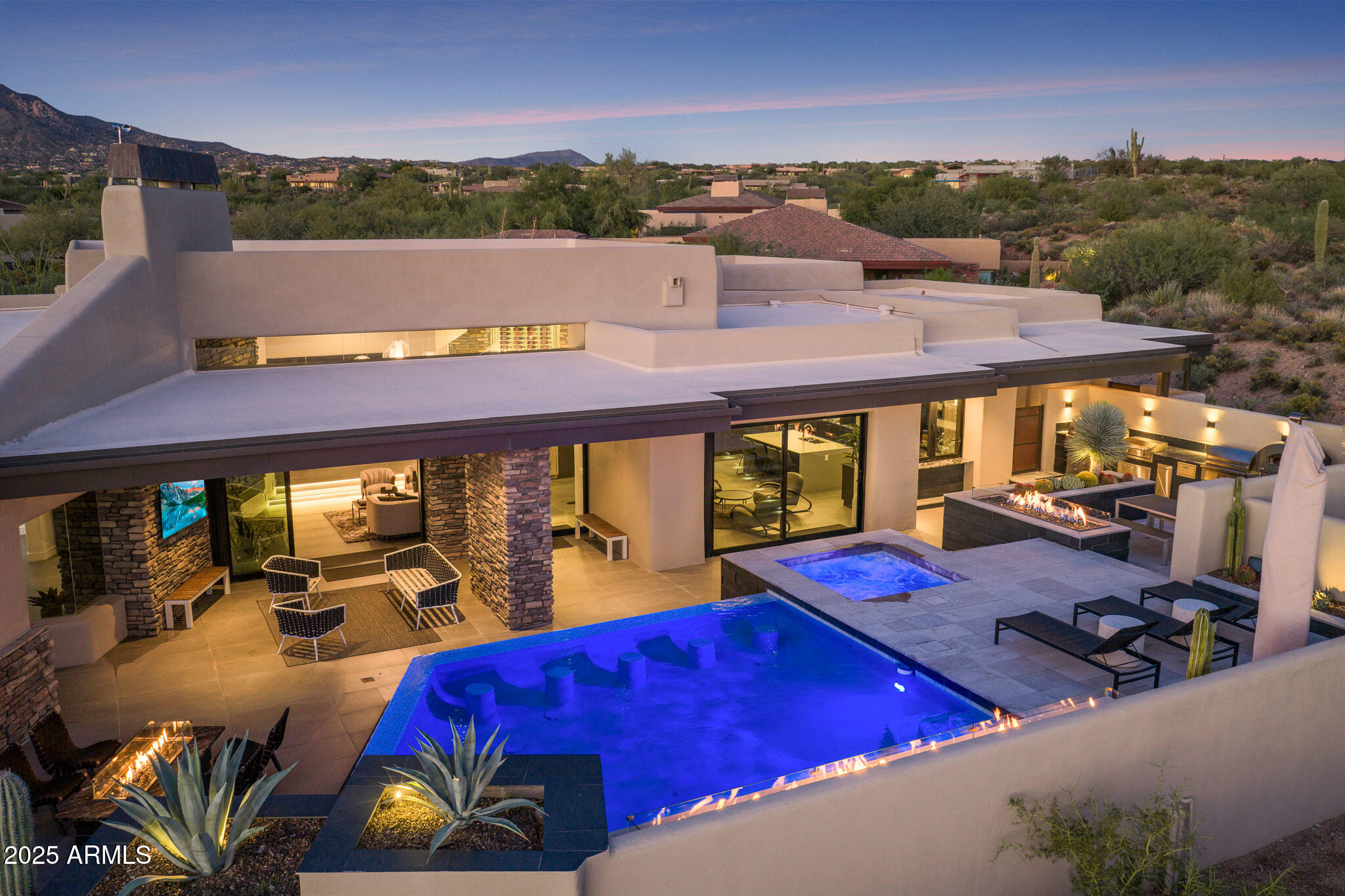 10381 E LOVING TREE Lane, Scottsdale
