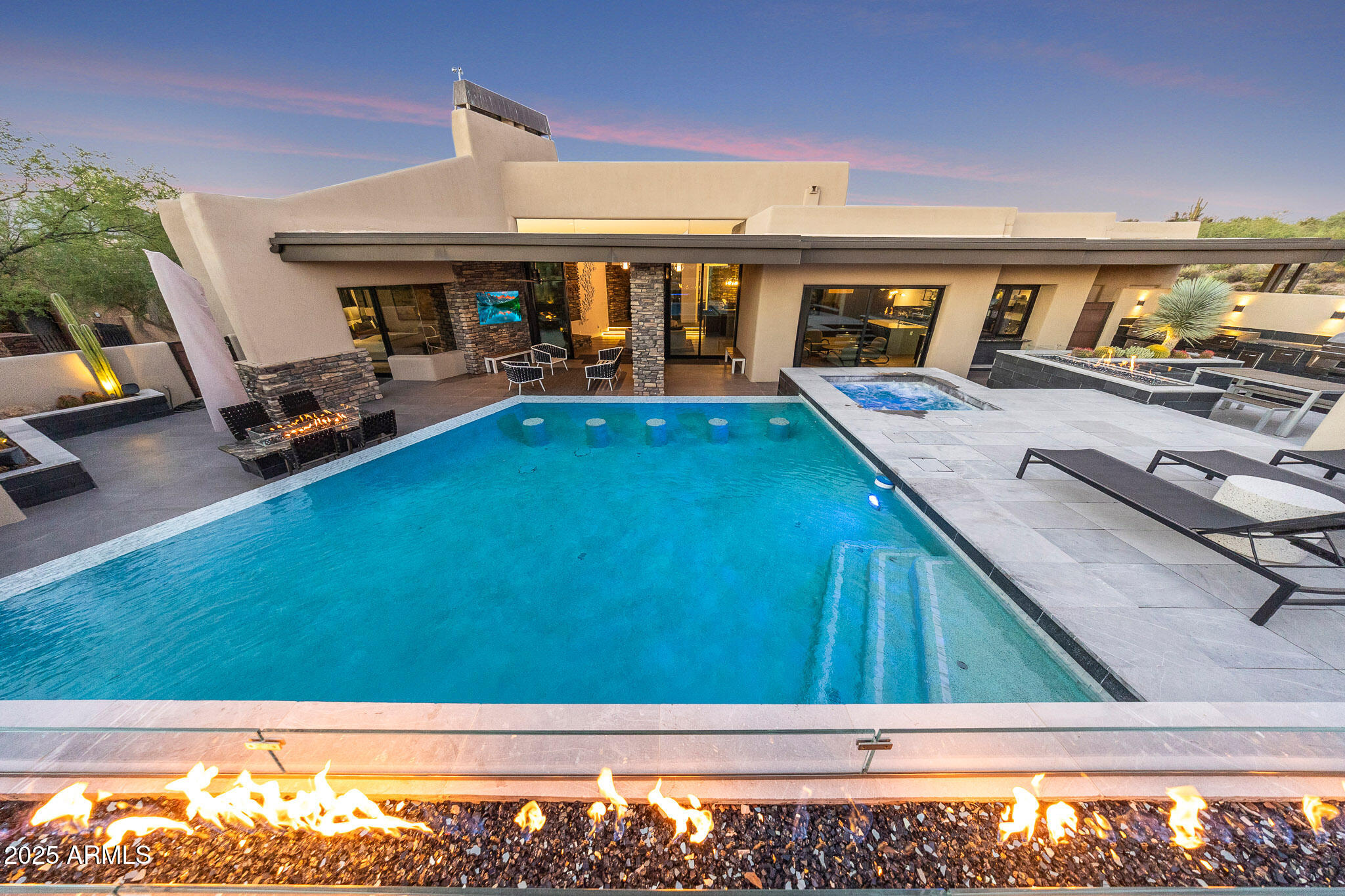 10381 E LOVING TREE Lane, Scottsdale