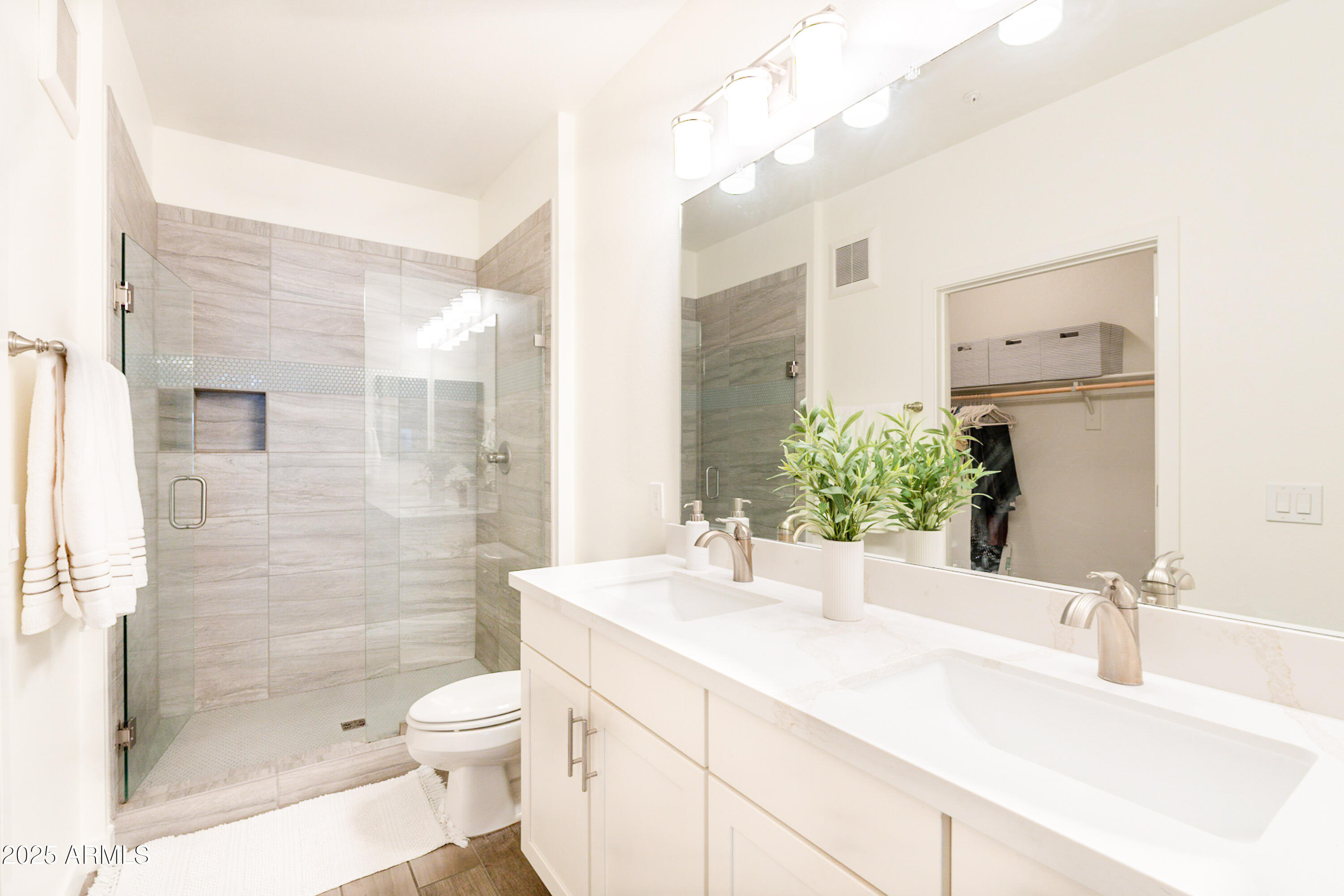 2511 W QUEEN CREEK Road, 325, Chandler Unit: 325