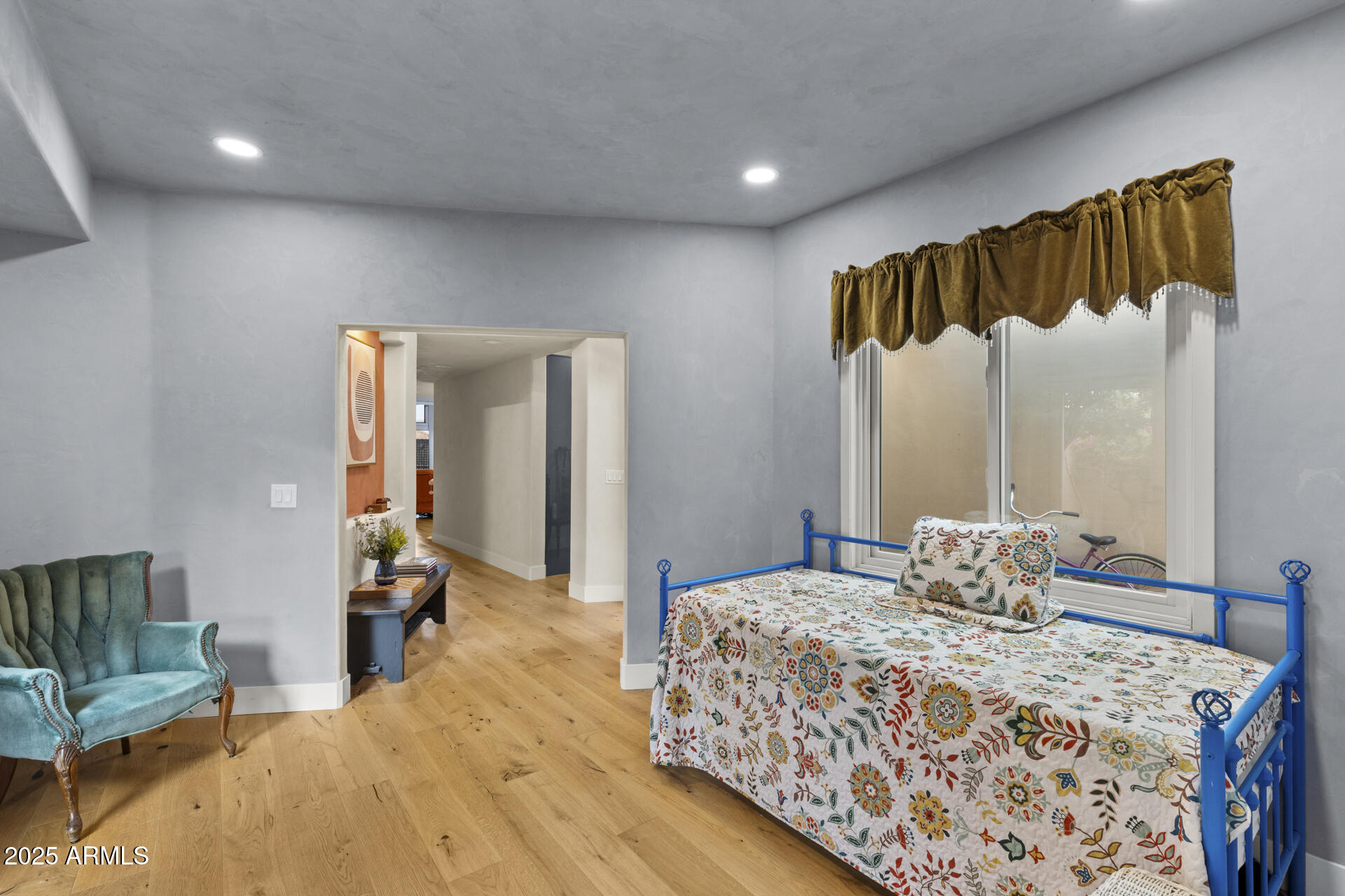 6411 S RIVER Drive, 6, Tempe Unit: 6