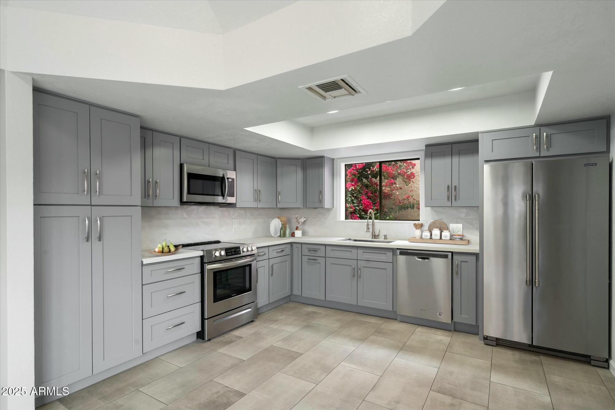 7245 E BUENA TERRA Way, Scottsdale