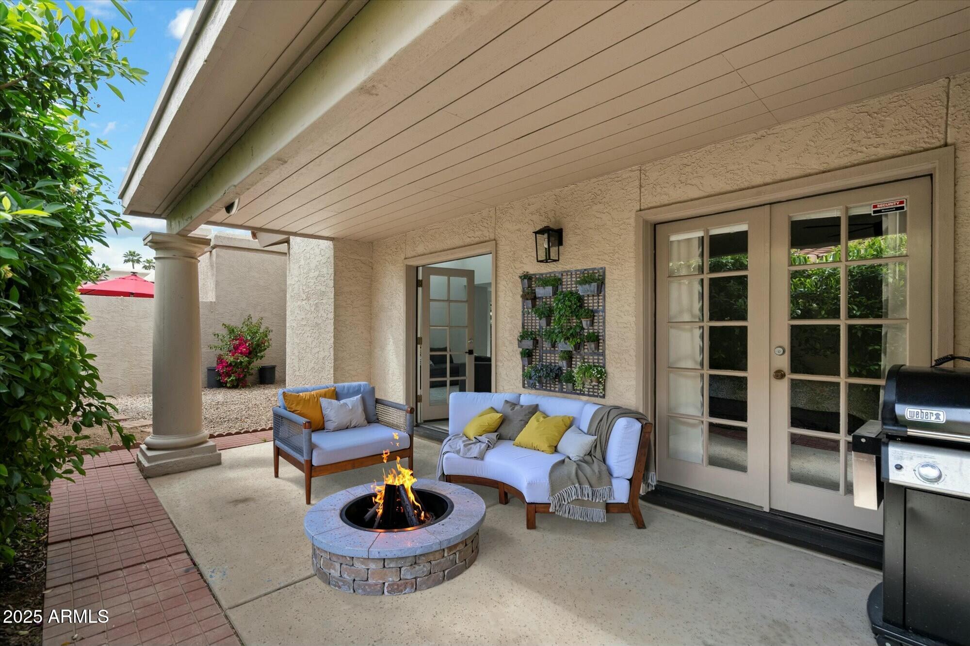 7245 E BUENA TERRA Way, Scottsdale