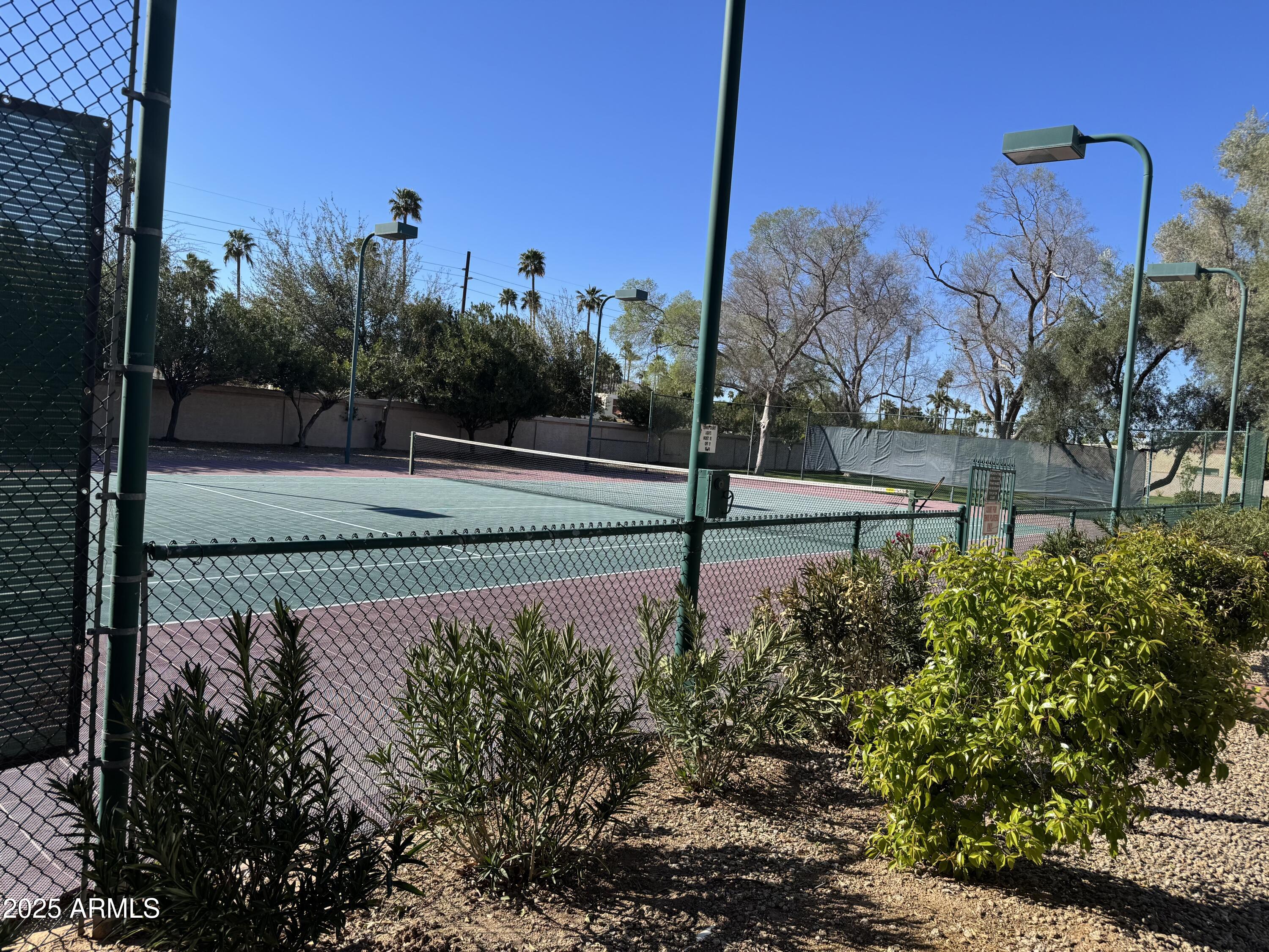 7245 E BUENA TERRA Way, Scottsdale