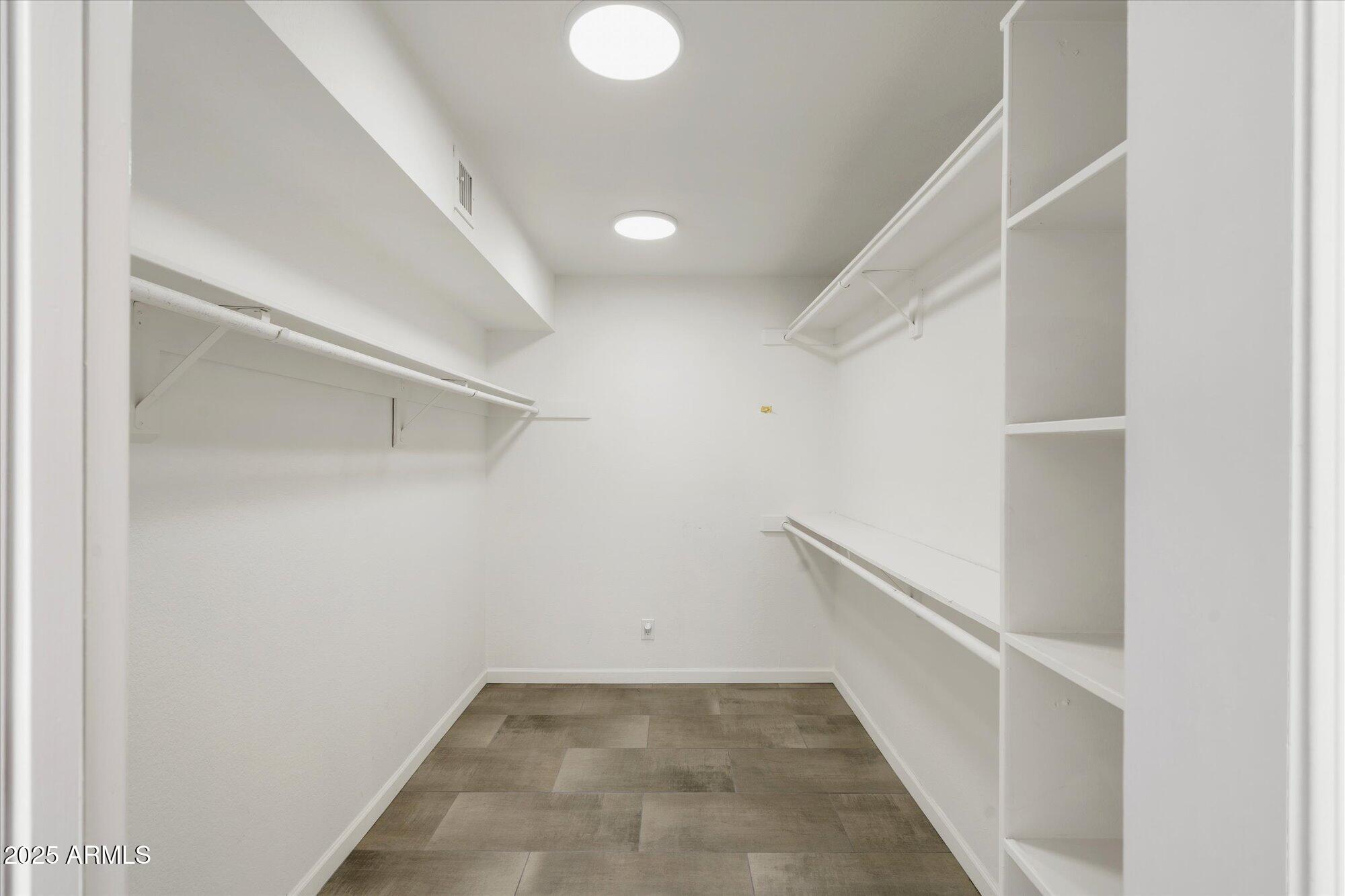 7245 E BUENA TERRA Way, Scottsdale